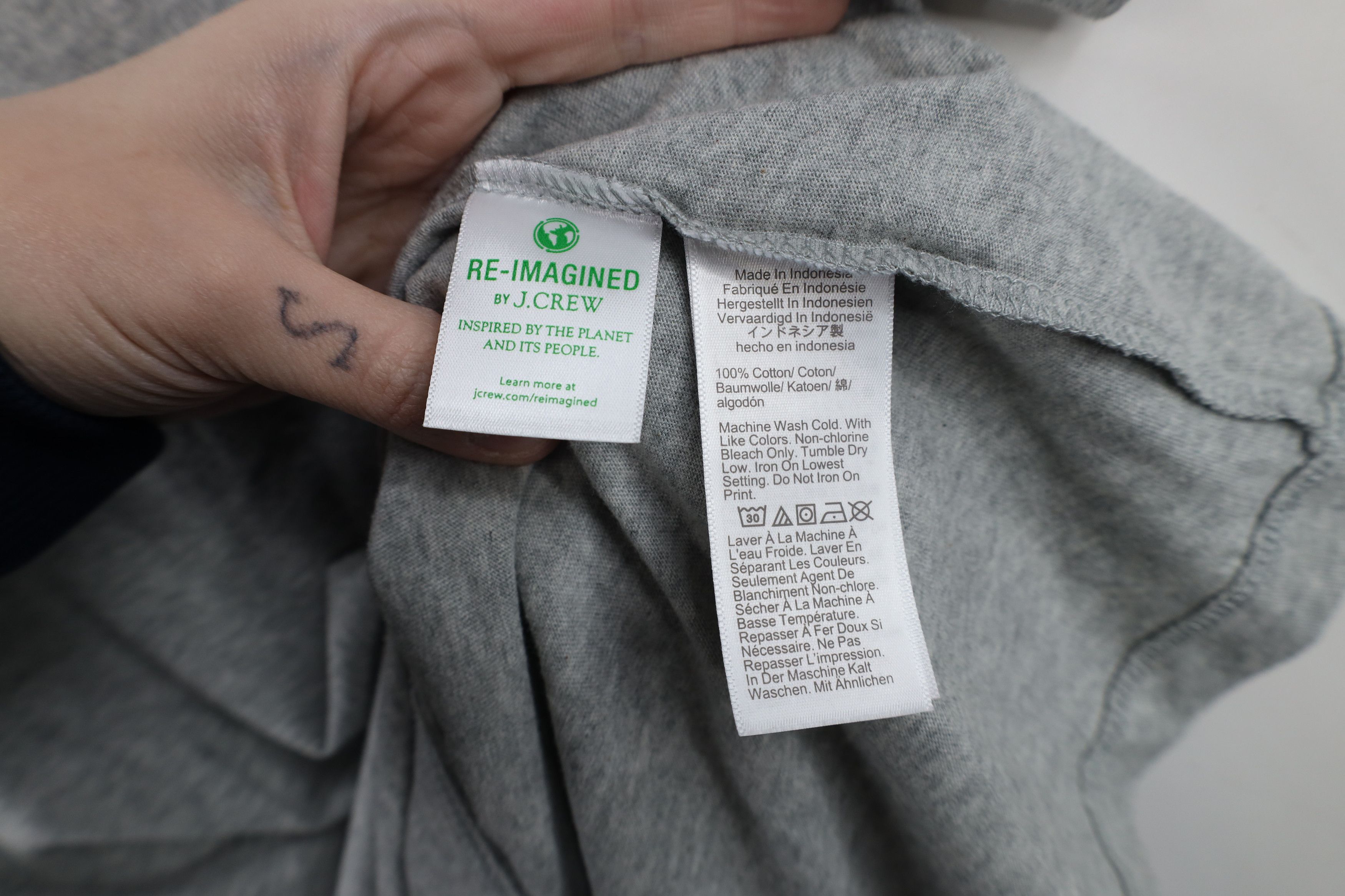 J.Crew × Vintage Vintage Y2K J Crew Spell Out Short Sleeve T-Shirt Gray Size US L / EU 52-54 / 3 - 8 Thumbnail
