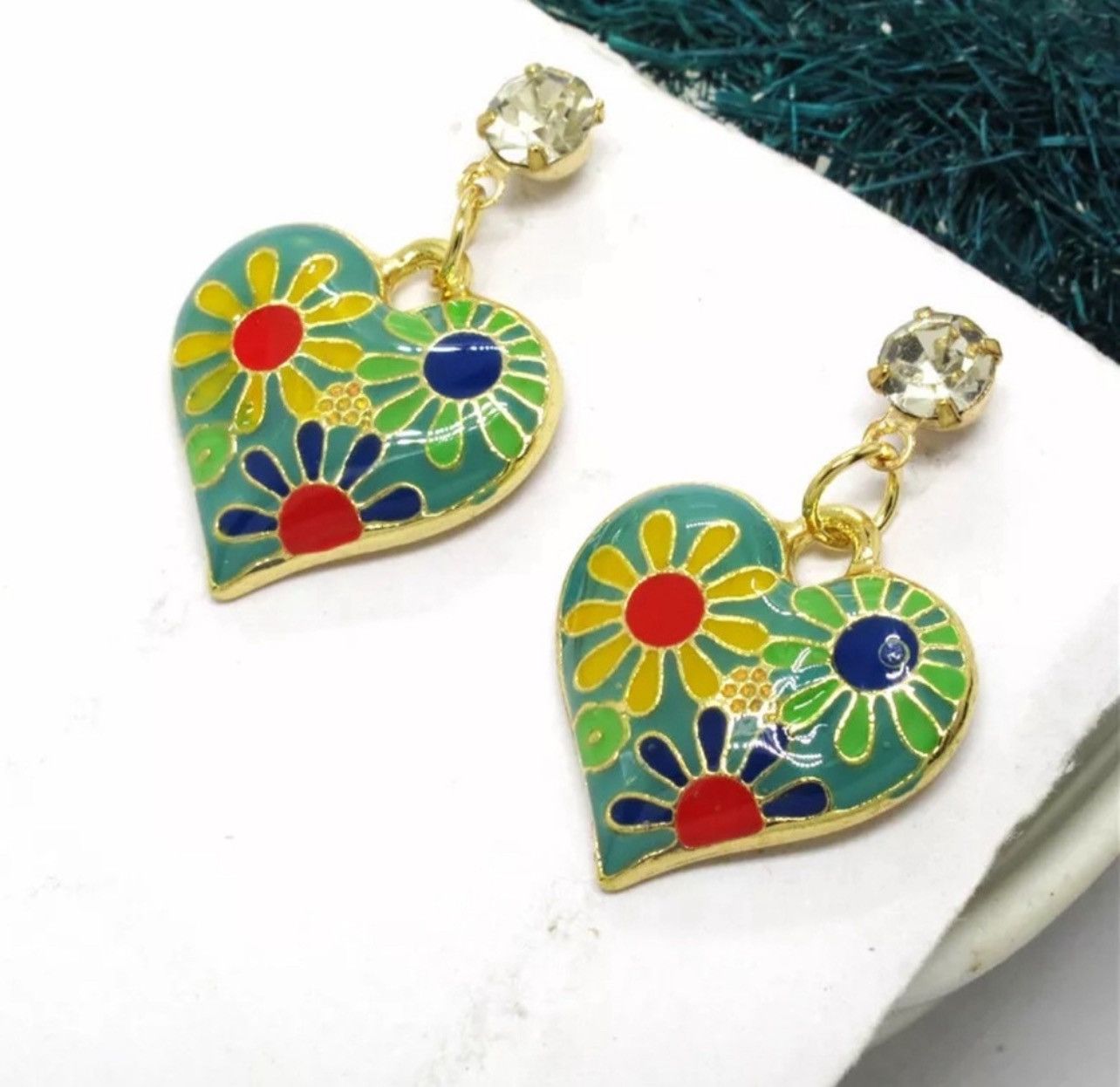 Betsey Johnson BETSEY JOHNSON Y2K Abstract Floral Crystal Drop Earrings Size ONE SIZE - 2 Thumbnail