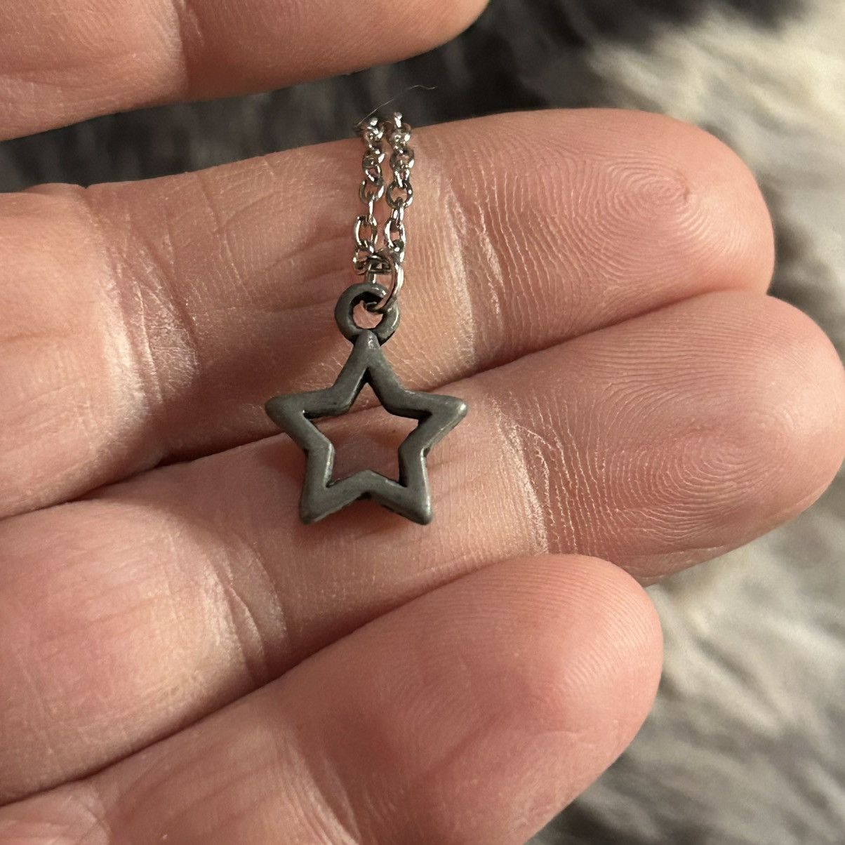 Handmade Handcrafted painted cast metal star pendant necklace Size ONE SIZE - 7 Thumbnail