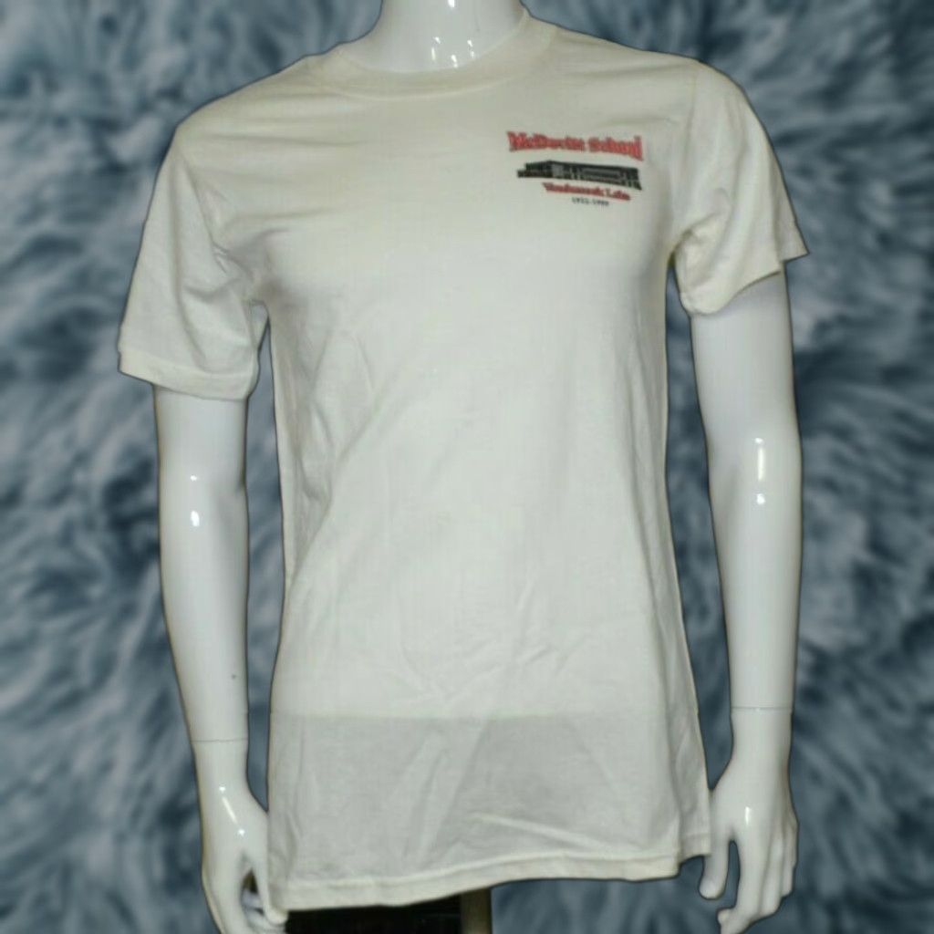 Gildan VINTAGE McDevitt School Vandercook Lake MI T Shirt Adult Small Jayhawks Defunct Nice Size US S / EU 44-46 / 1 - 1 Thumbnail