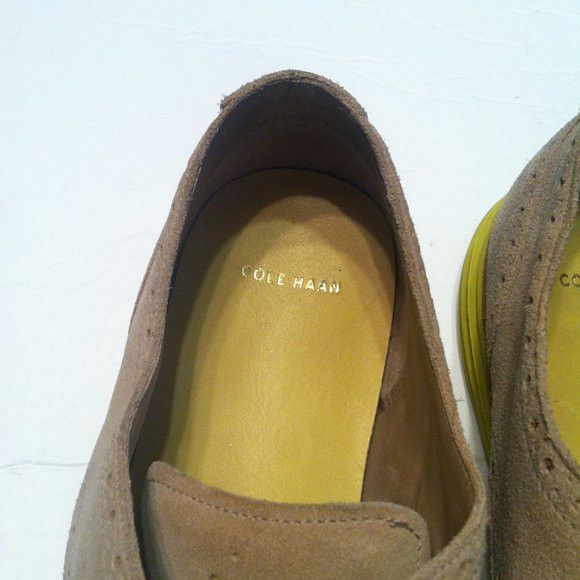Cole Haan COLE HAAN WOMEN'S PRE-OWNED TAN SUEDE SHOES SIZE: 10B Size US 10 / IT 40 - 4 Thumbnail