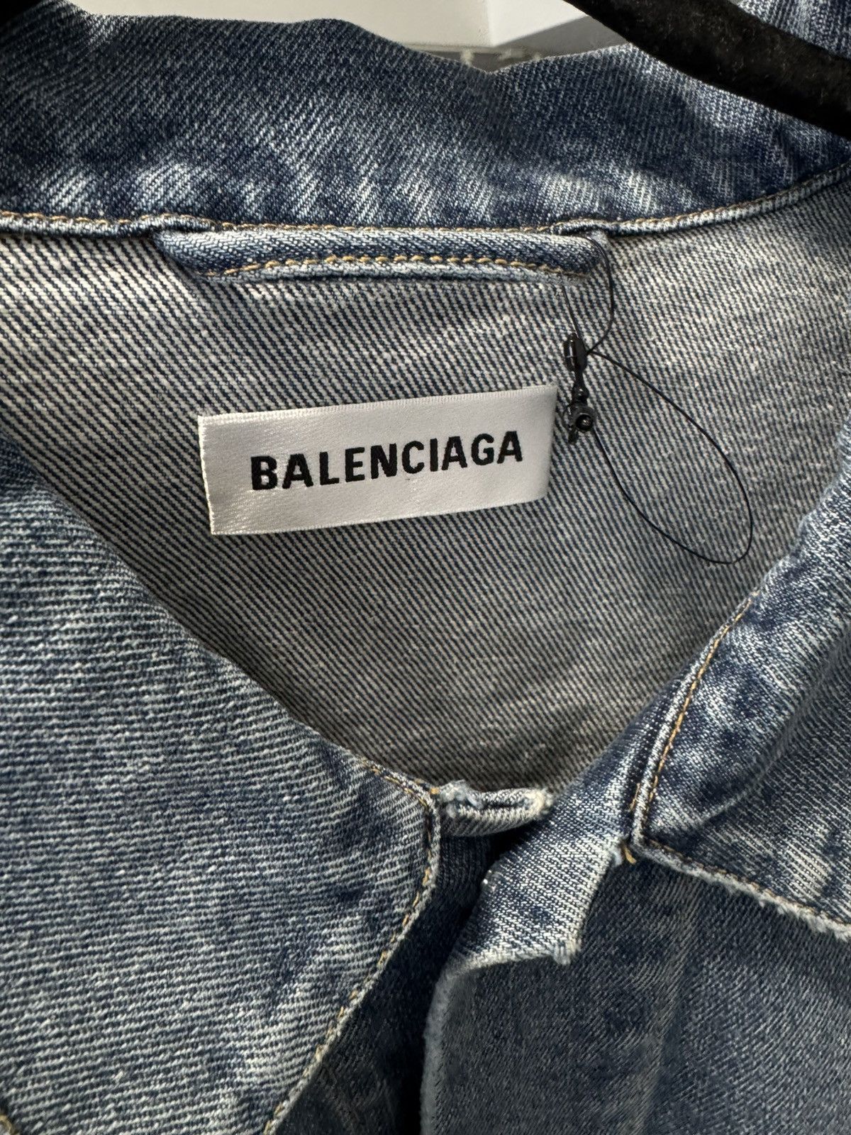 Balenciaga Balenciaga Bébé Crystal Logo Denim Jacket FR36 Blue Size S / US 4 / IT 40 - 3 Thumbnail