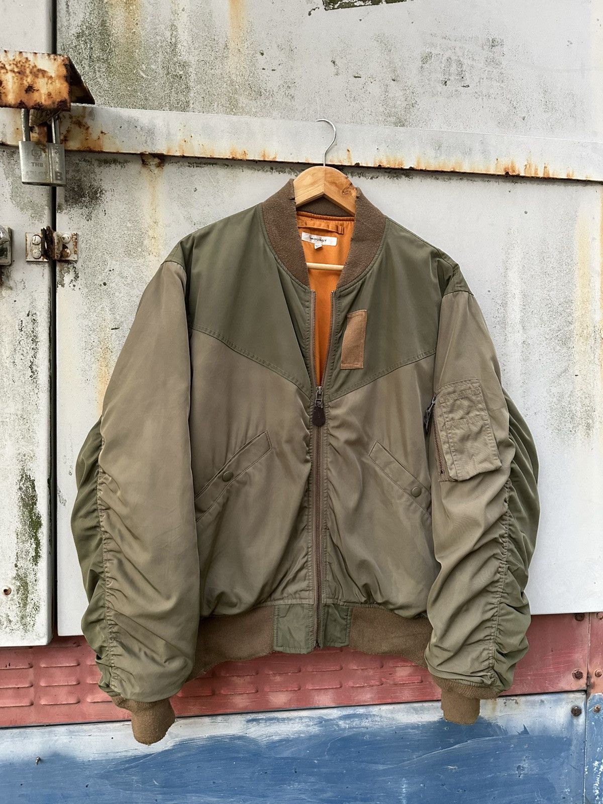 MOUSSY 👹Moussy MA-1 Distressed Green Bomber Jacket Size US M / EU 48-50 / 2 - 4 Thumbnail