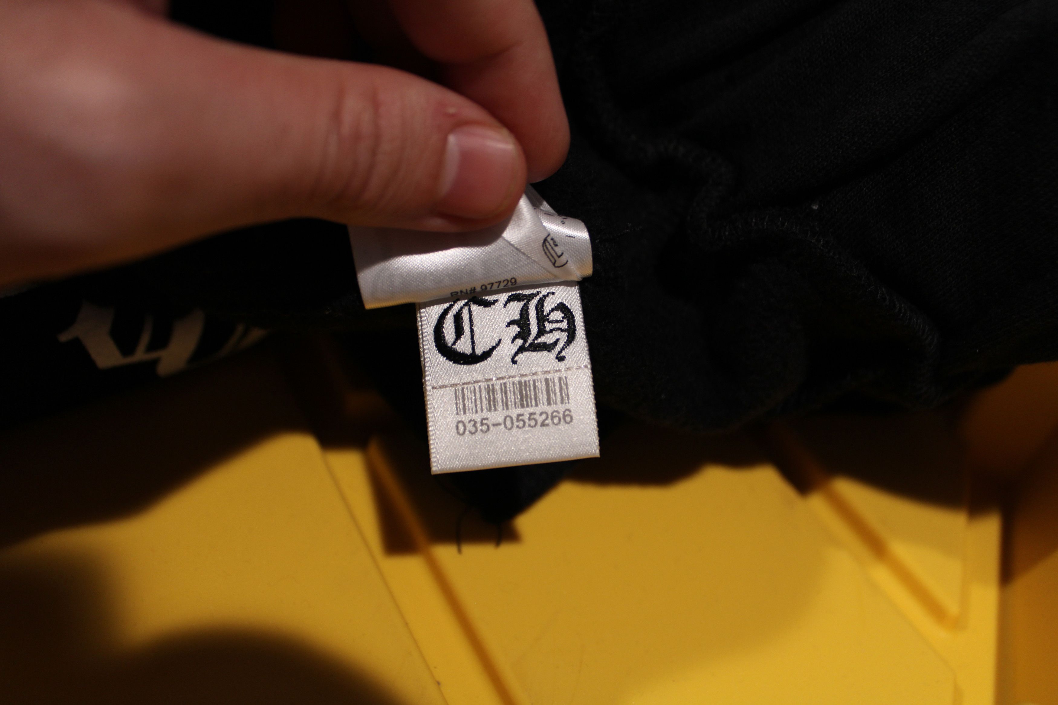 Chrome Hearts Chrome hearts white Monogram Sweatpants Size US 34 / EU 50 - 3 Thumbnail