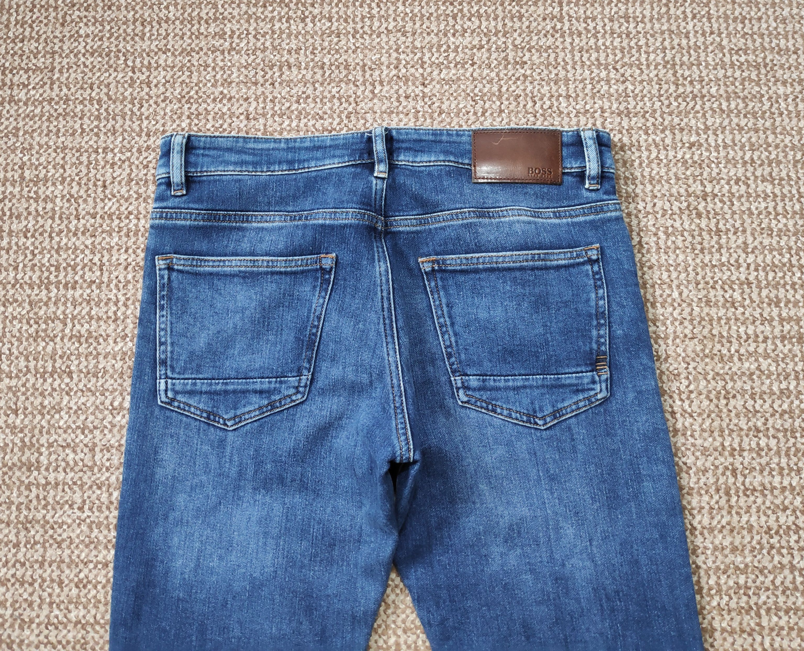 Hugo Boss Hugo Boss 020 Delaware Slim Fit Soft Knit Denim Jeans sz W32 Size US 32 / EU 48 - 3 Thumbnail