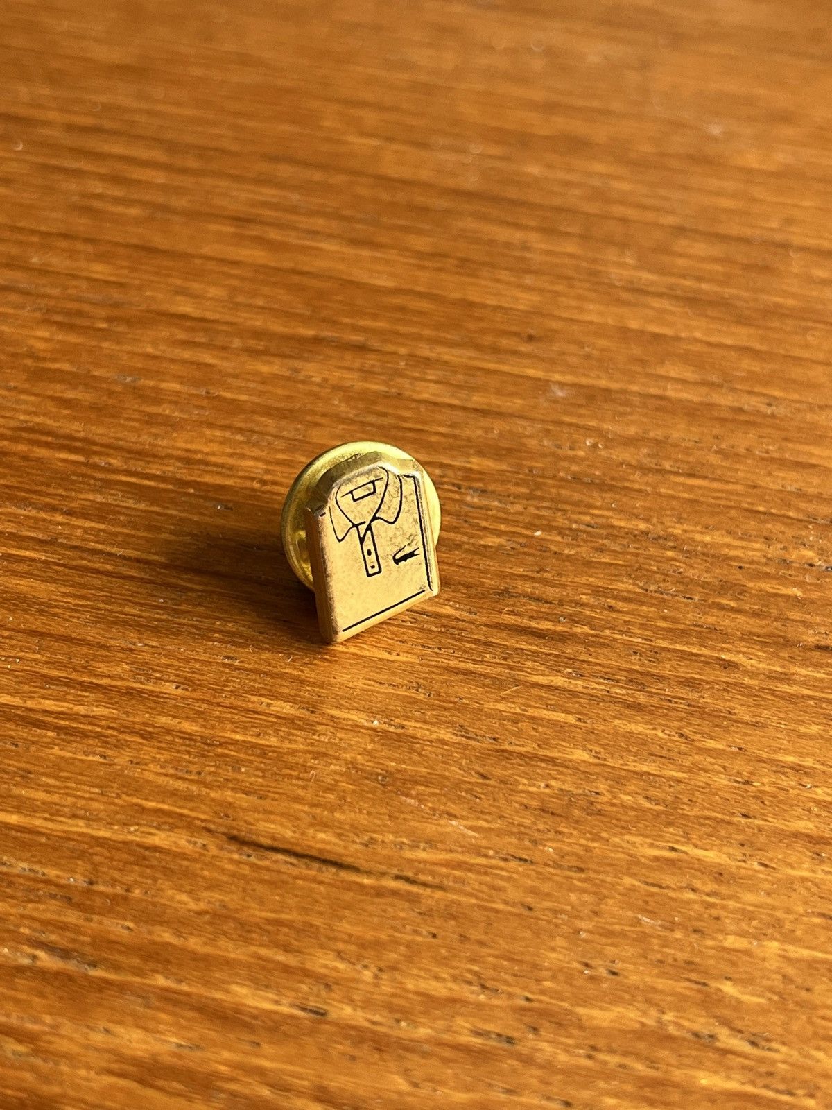 Vintage Lacoste polo mini vintage pin (rare) Size ONE SIZE - 1 Thumbnail