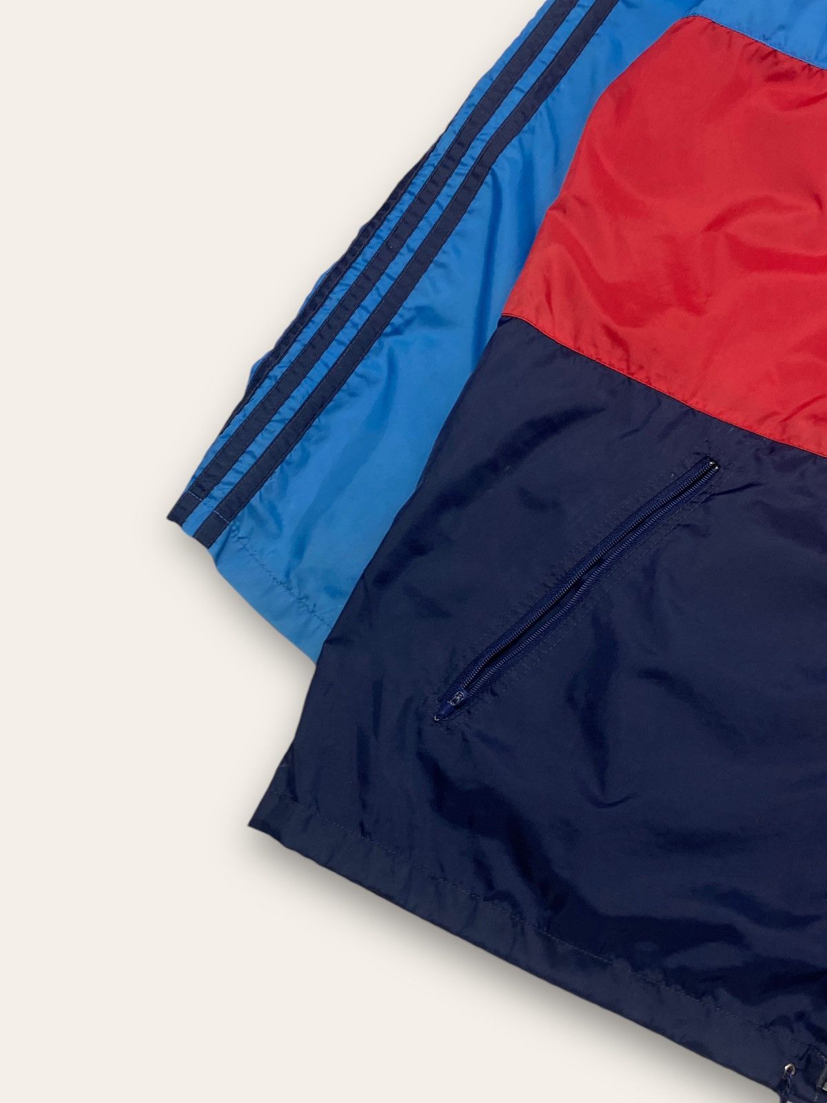 Adidas 90s Vintage ADIDAS Red Blue Light Rain Windbreaker Jacket Size US M / EU 48-50 / 2 - 8 Thumbnail