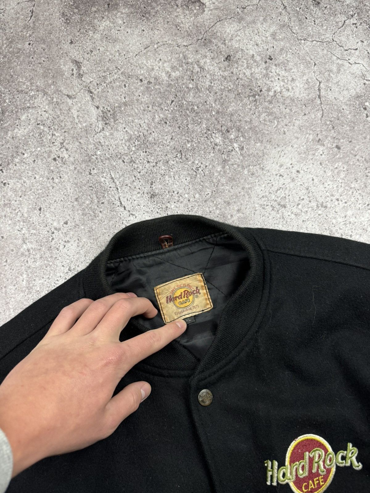 Hard Rock Cafe Vintage Hard Rock Varsity Wool Collarless Bomber Jacket Size US L / EU 52-54 / 3 - 5 Thumbnail