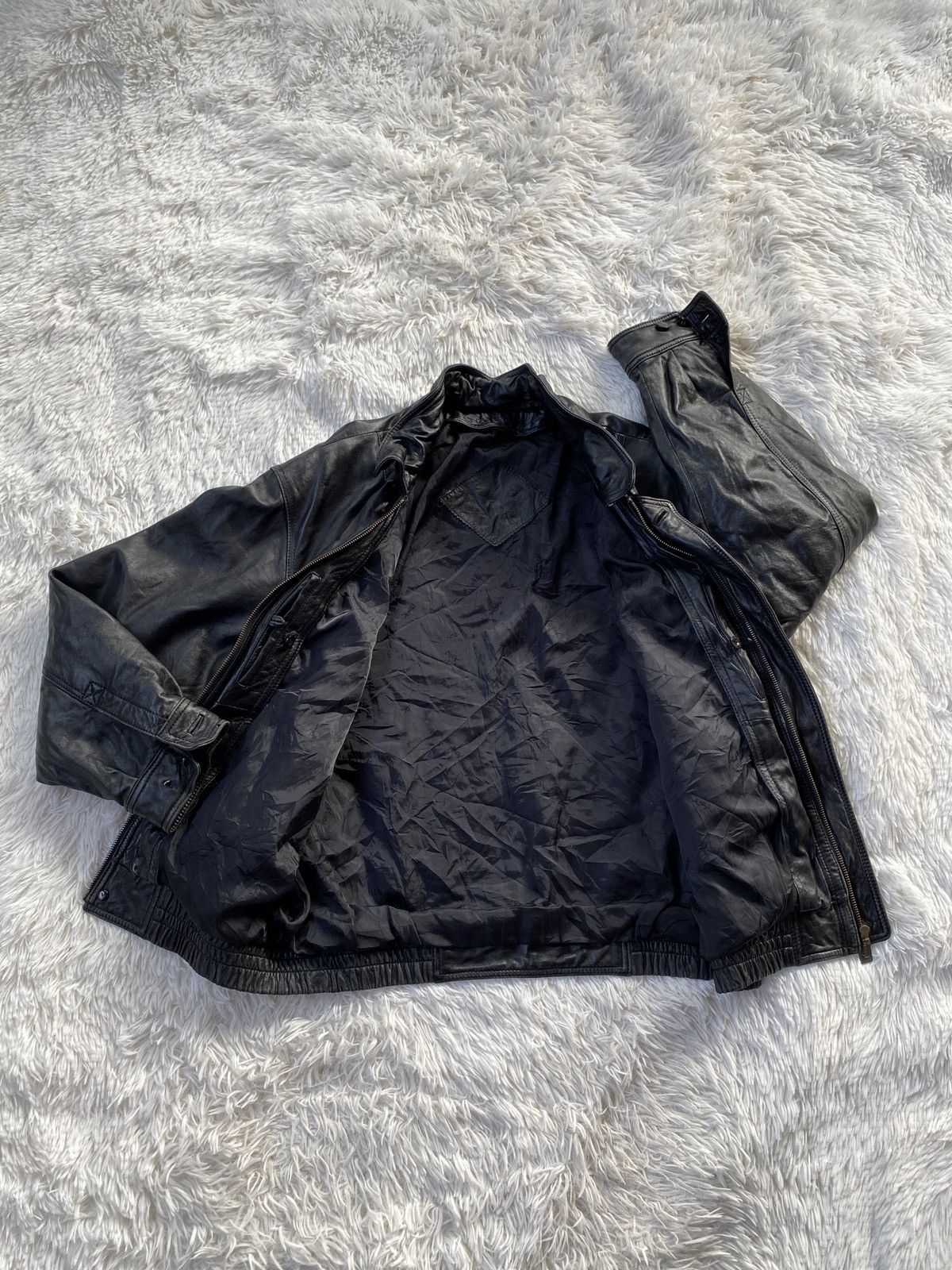 Yves Saint Laurent Vintage YvesSaintLaurent Black Sheepskin Leather zip up Size US L / EU 52-54 / 3 - 10 Thumbnail