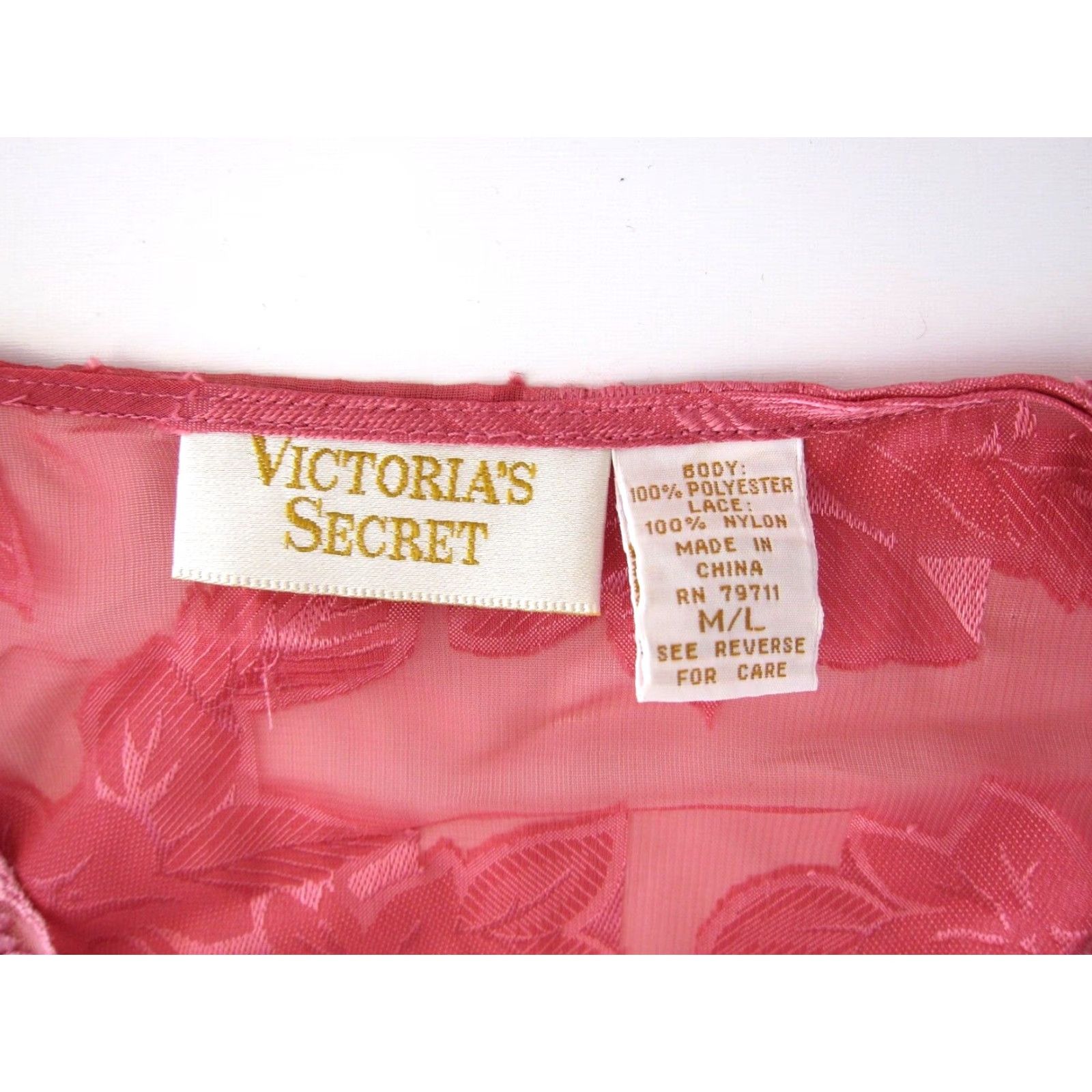 Victoria's Secret Vtg Victoria's Secret Pink Satin Floral Button Down Long Sleeve Nightgown M/L Size M / US 6-8 / IT 42-44 - 3 Thumbnail