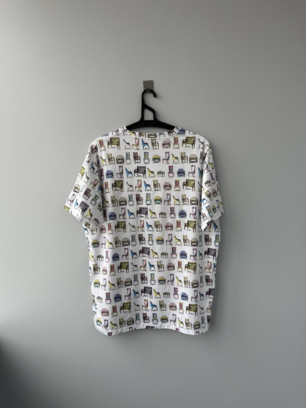 Versace Versace Chair Print Mens Tshirt Size US M / EU 48-50 / 2 - 9 Thumbnail