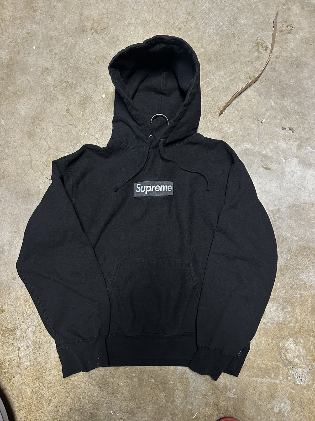 Box logo hoodie black best sale