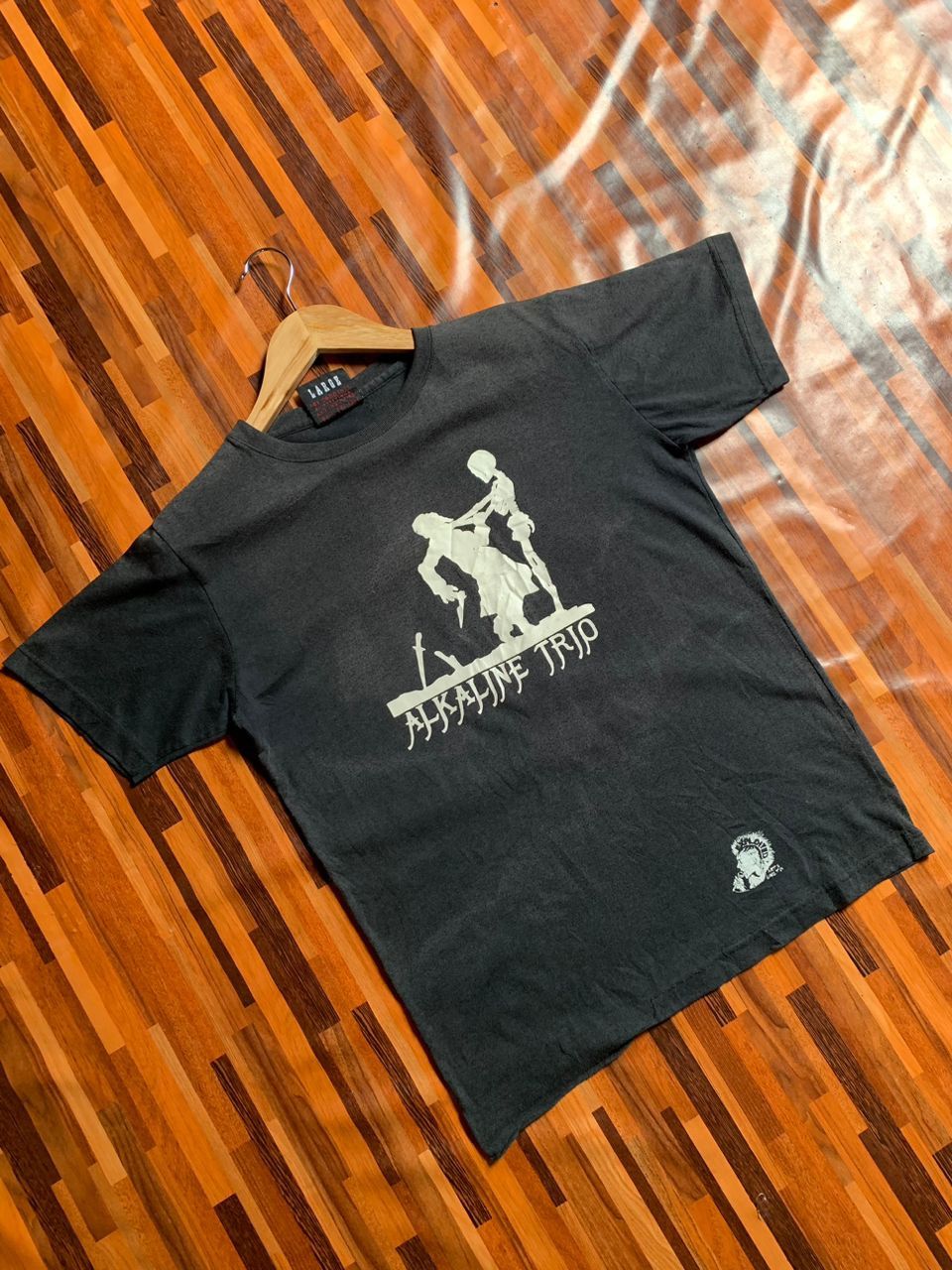 Vintage Alkaline Trio blood pact band / tour punk art unlimited Size US M / EU 48-50 / 2 - 5 Thumbnail