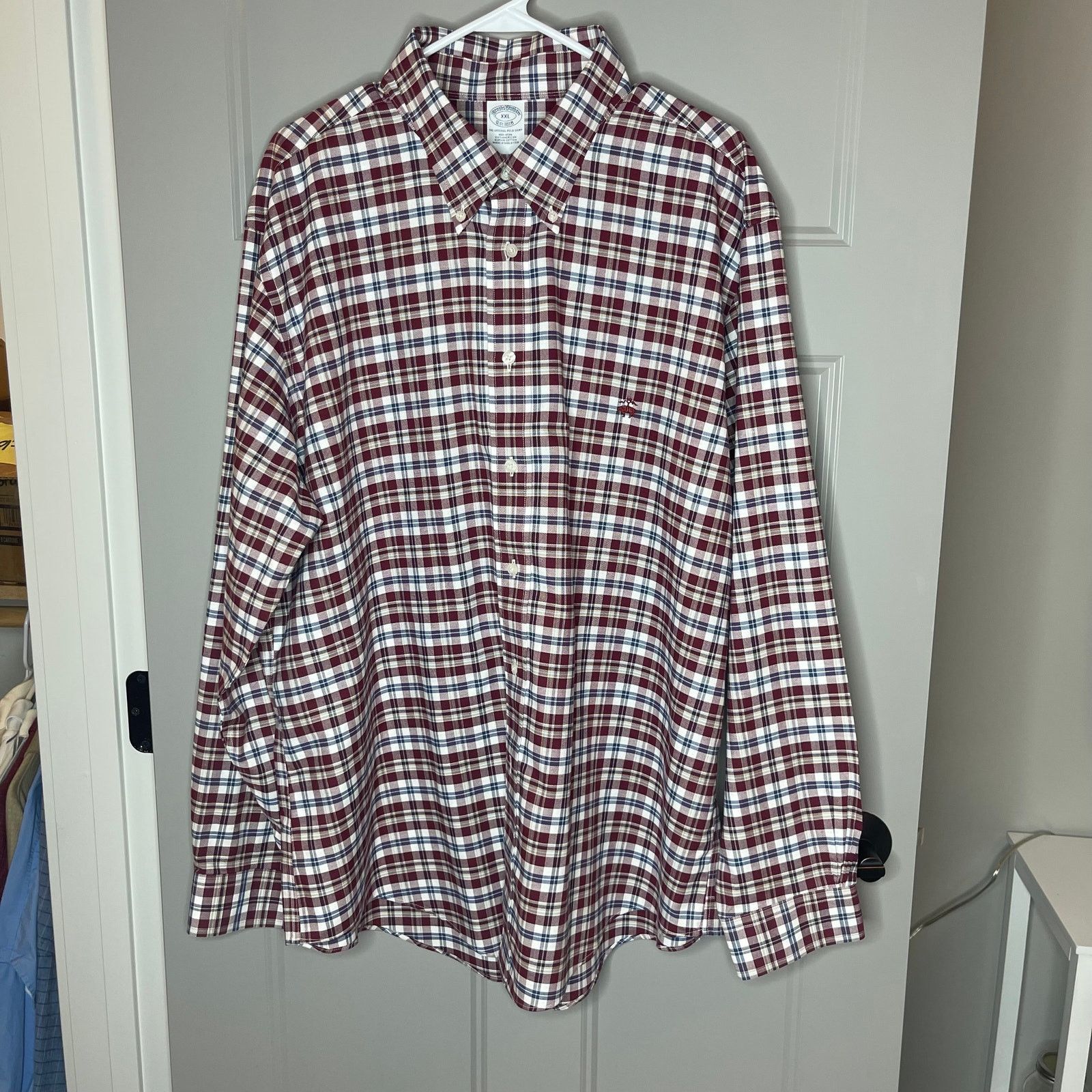 Brooks Brothers Brooks Brothers Red Plaid Collared Oxford Shirt, XXL Size US XXL / EU 58 / 5 - 2 Thumbnail