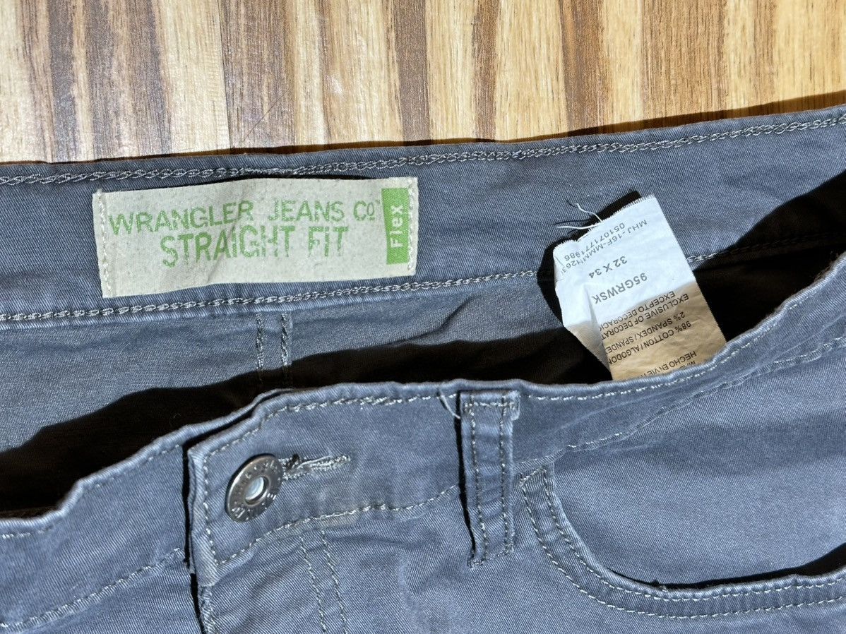 Wrangler Wrangler Straight Fit dark gray jeans Size US 32 / EU 48 - 5 Thumbnail
