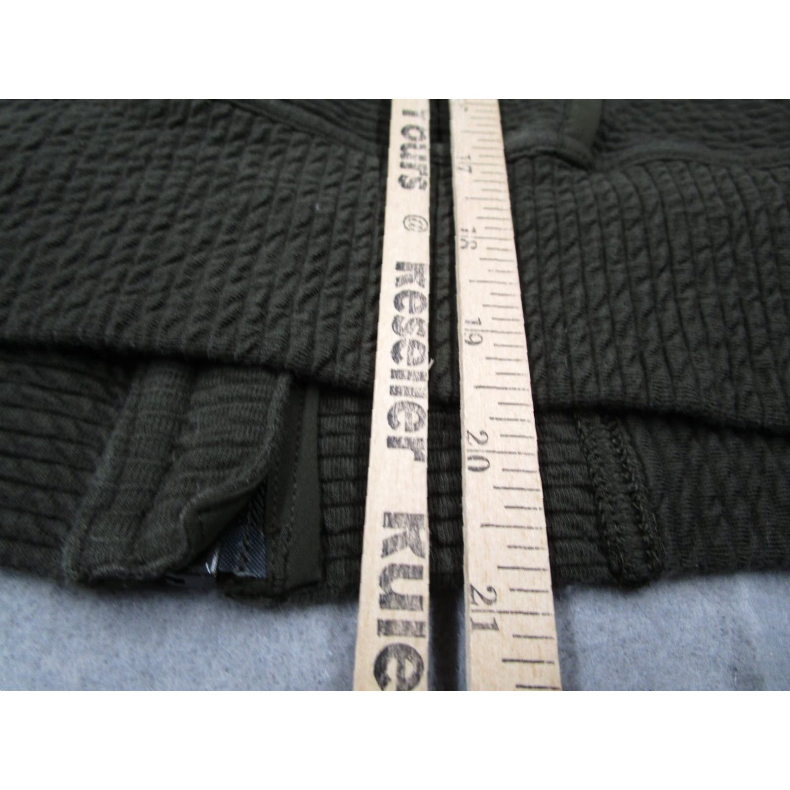 Lululemon Lululemon Jacket Women 4 Green ON REPEAT Full Zip Bomber Active Travel Workout - City, Outdoor, Sports - Zipped Pockets Mens Womens Girls Boys Size S / US 4 / IT 40 - 6 Thumbnail