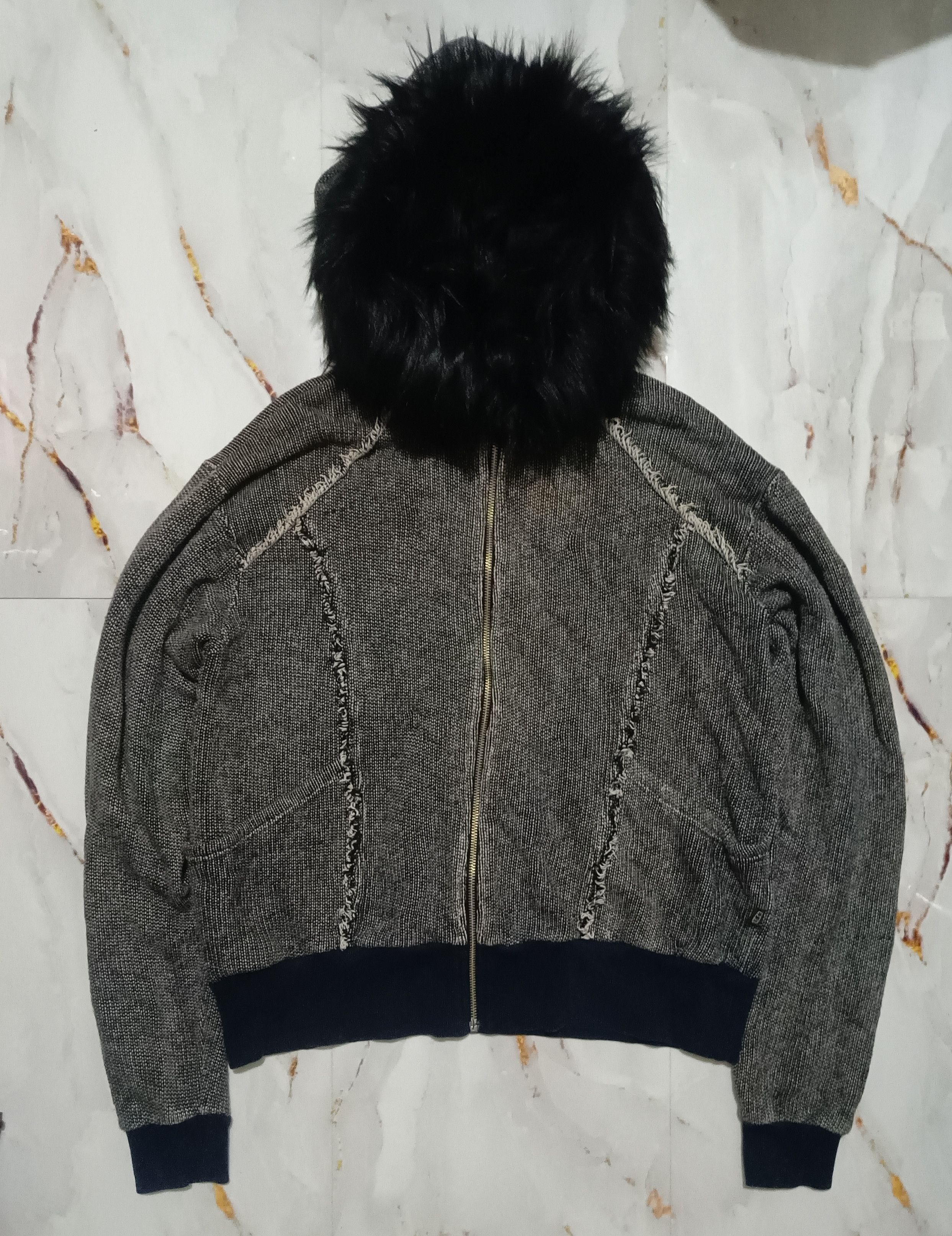 Vintage Crazy Fur knit Movin black Box hoodie Size US L / EU 52-54 / 3 - 1 Thumbnail