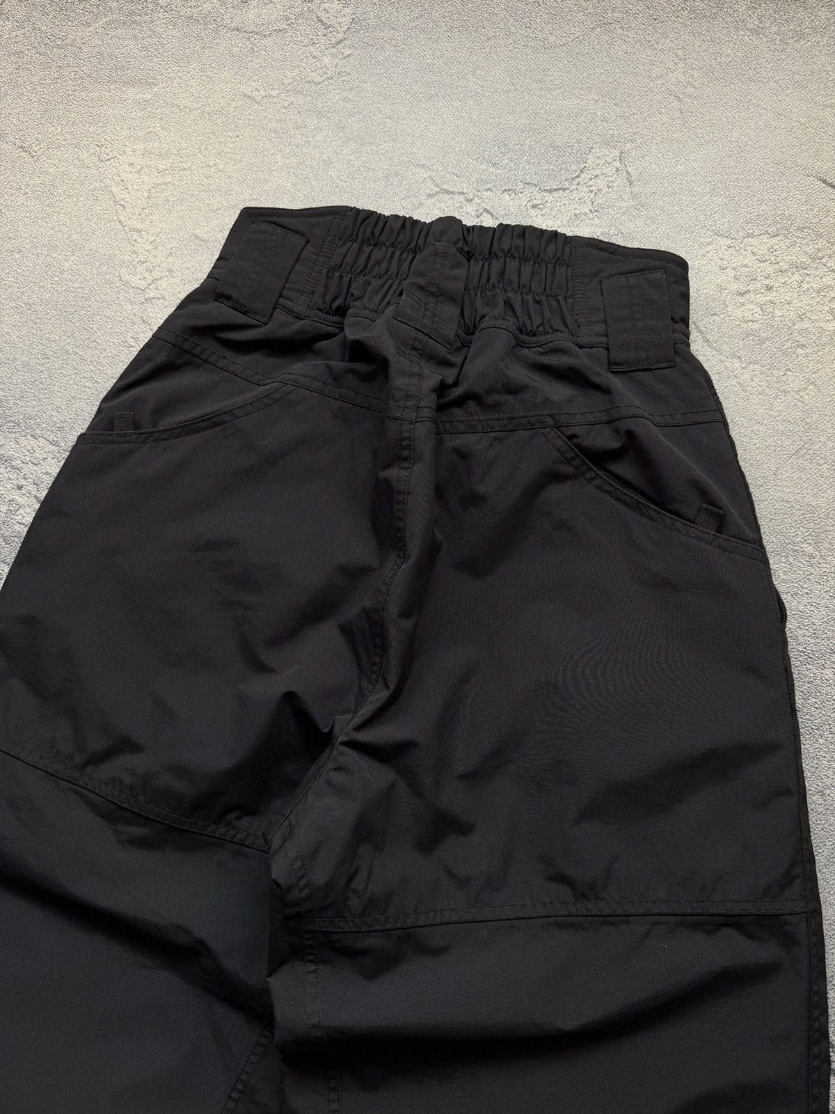Oakley vintage 90s oakley ski pants rare gorpcore streetwear Size US 32 / EU 48 - 9 Thumbnail
