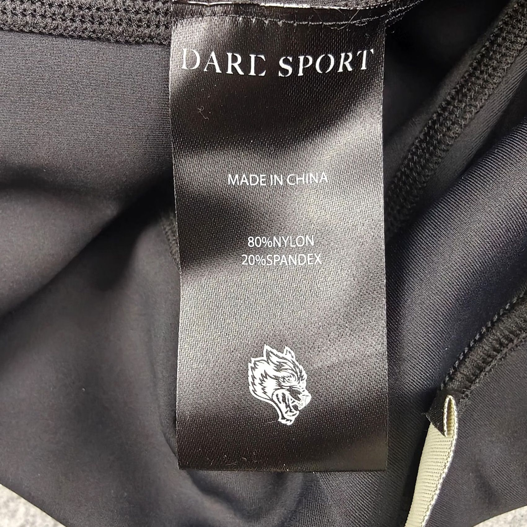 Darc Sport Darc Sport Mana Spandex Shorts Mens Medium Black White Geometric Wolves New Size US 31 - 5 Thumbnail