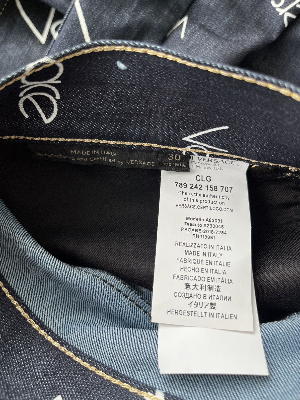 Versace Super Runway Versace Monogram Logo Denim Jeans Brand New Size US 29 - 7 Thumbnail