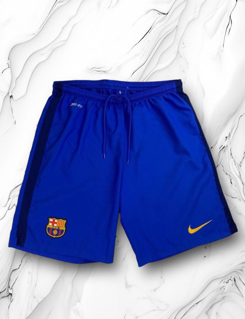 Nike × Vintage Vintage Nike FC Barcelona Soccer Jersey Shorts Size US 32 / EU 48 - 1 Thumbnail