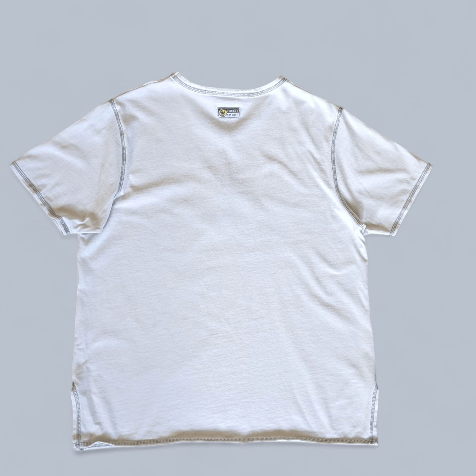 Warner Bros Vintage 2000s Tweety T-Shirt Size S White Size US S / EU 44-46 / 1 - 7 Thumbnail