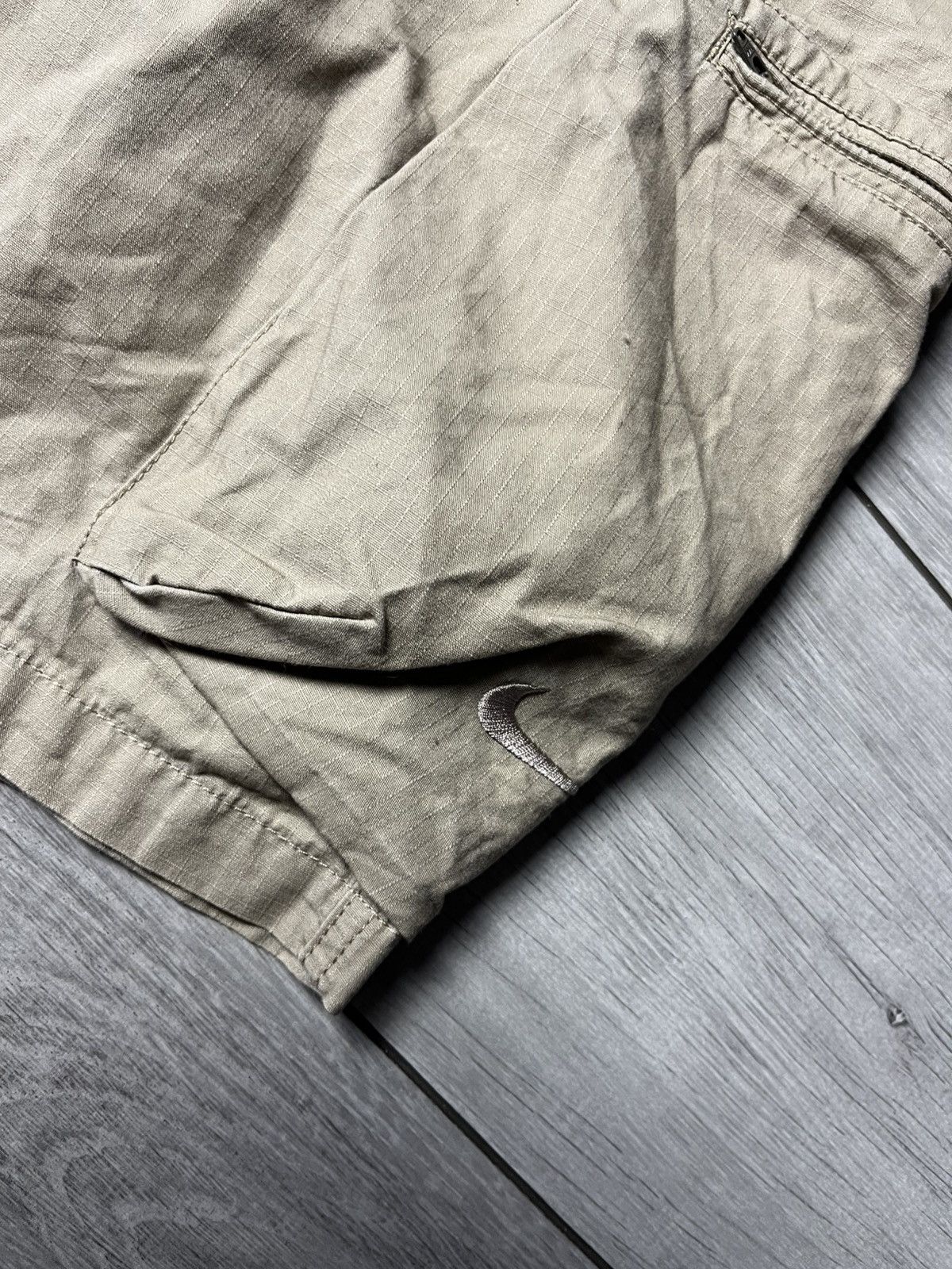 Nike Nike cargo shorts Bermuda Japanese size 36 Size US 36 / EU 52 - 2 Thumbnail