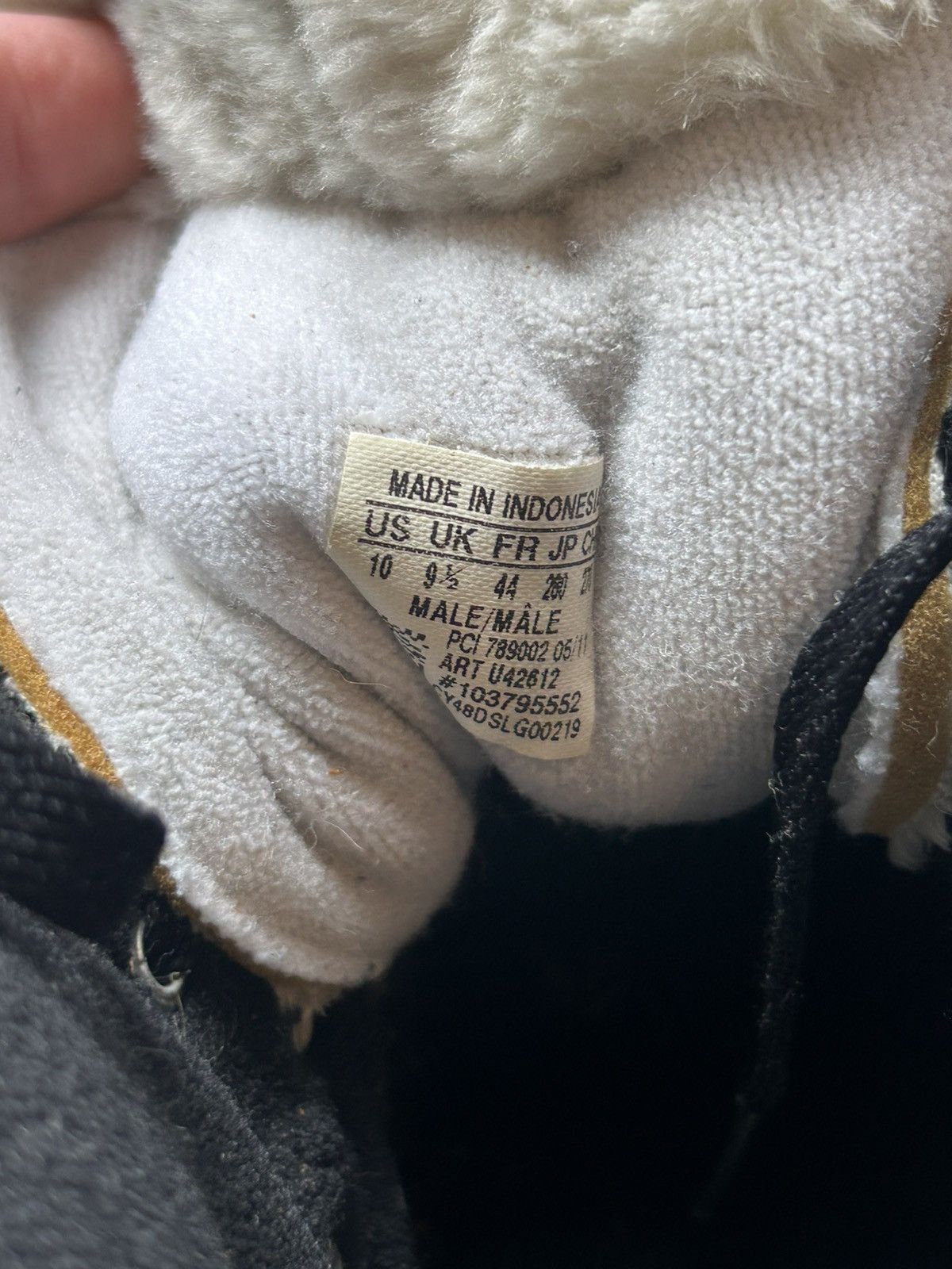 Adidas × Jeremy Scott JEREMY SCOTT ADIDAS PANDA HEAD GRAIL Size US 10 / EU 43 - 8 Thumbnail