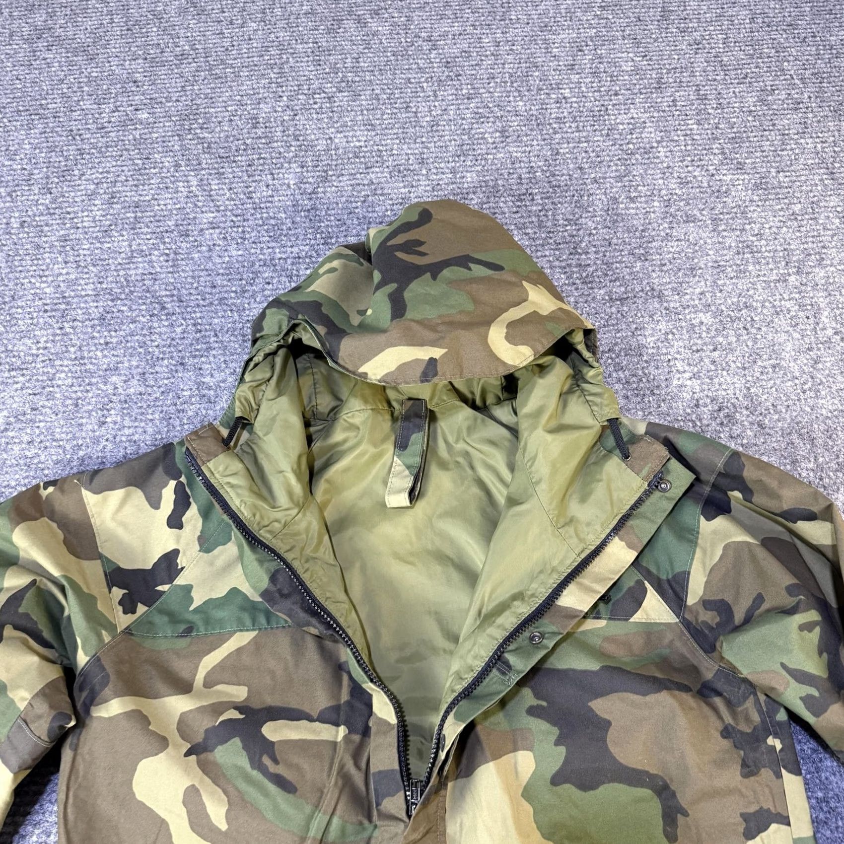 Vintage Raven Rain-Stuff Jacket Mens Medium Green Camo Hooded Parka Outdoor Snow Size US M / EU 48-50 / 2 - 6 Thumbnail