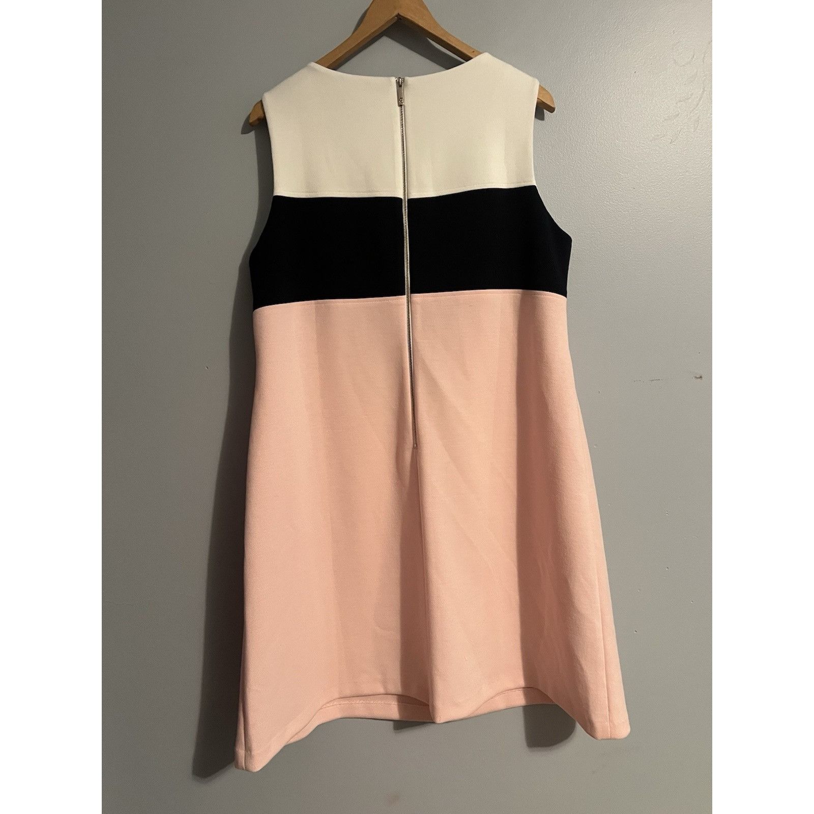 Tommy Hilfiger Tommy Hilfiger Blue/White Color Block Sheath Dress Women’s 4 Size XXL / US 16-18 / IT 52-54 - 3 Thumbnail