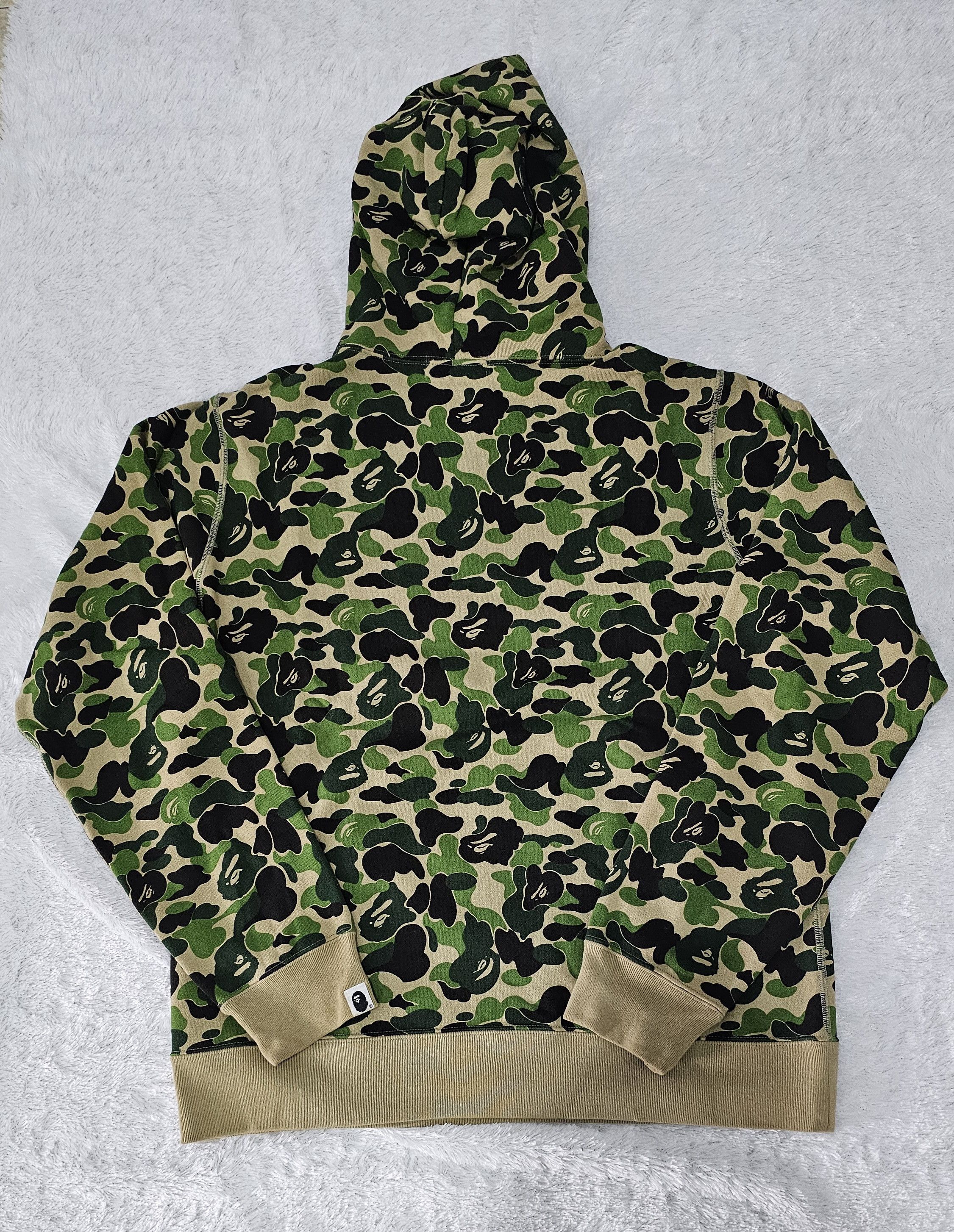 Bape × Undefeated Bape x Undefeated ABC Camo Pullover Hoodie Size US L / EU 52-54 / 3 - 3 Thumbnail