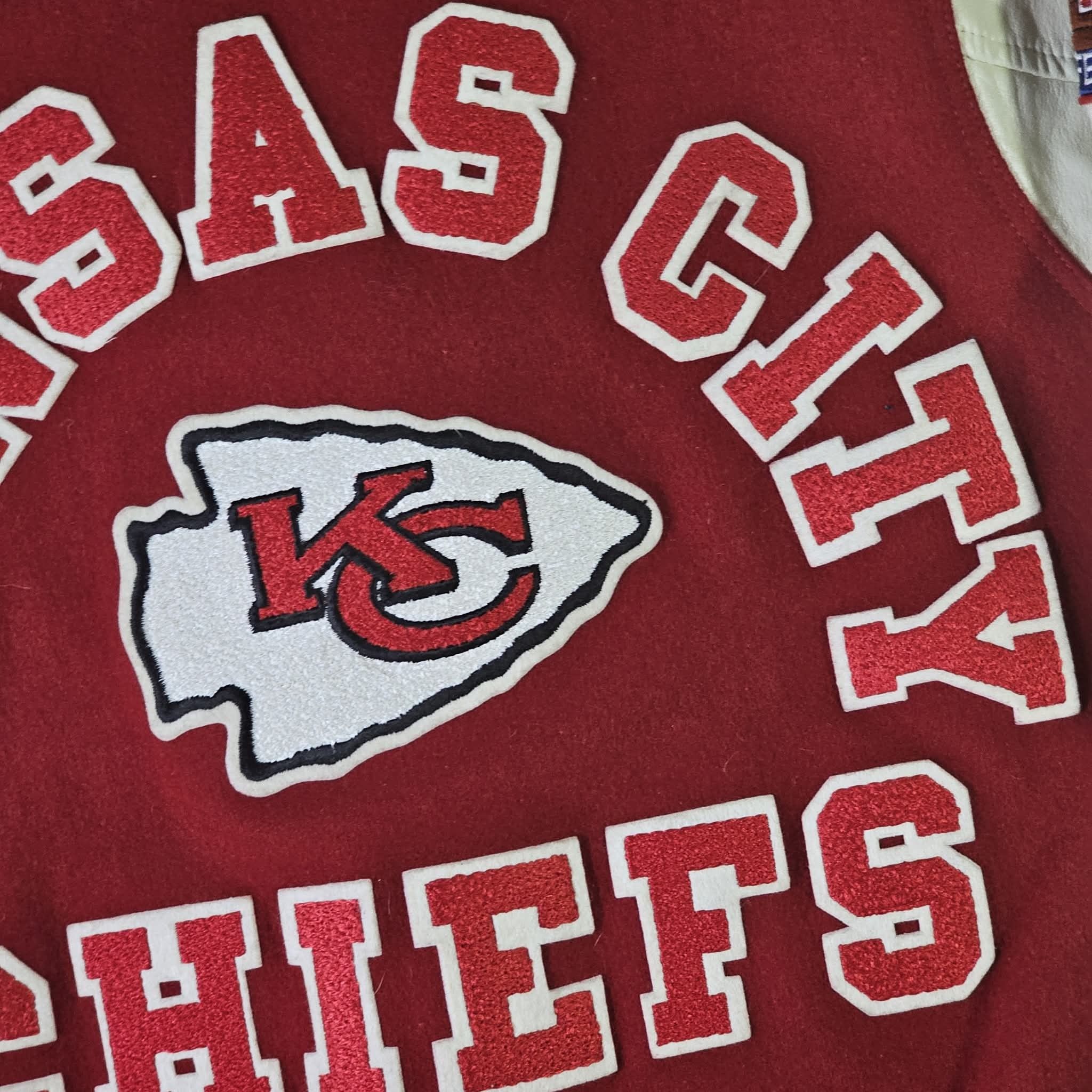 Chalk Line Kansas City Chiefs Vintage 80s Chalk Line Varsity Jacket Size US S / EU 44-46 / 1 - 9 Thumbnail