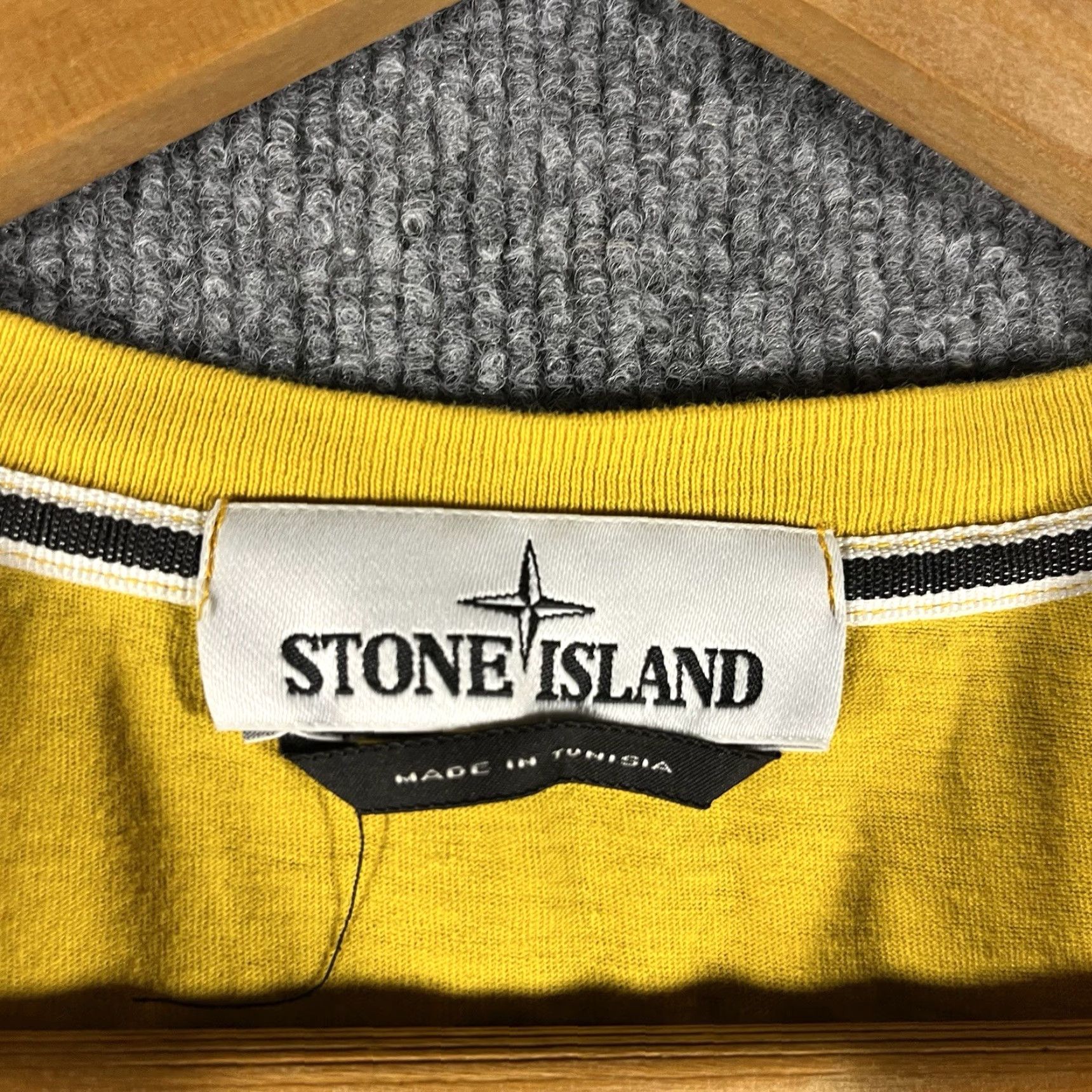 Stone Island STONE ISLAND T-Shirt Shirt Mens M Yellow Double-Sided Logo Graphic 90s Style Size US M / EU 48-50 / 2 - 3 Thumbnail