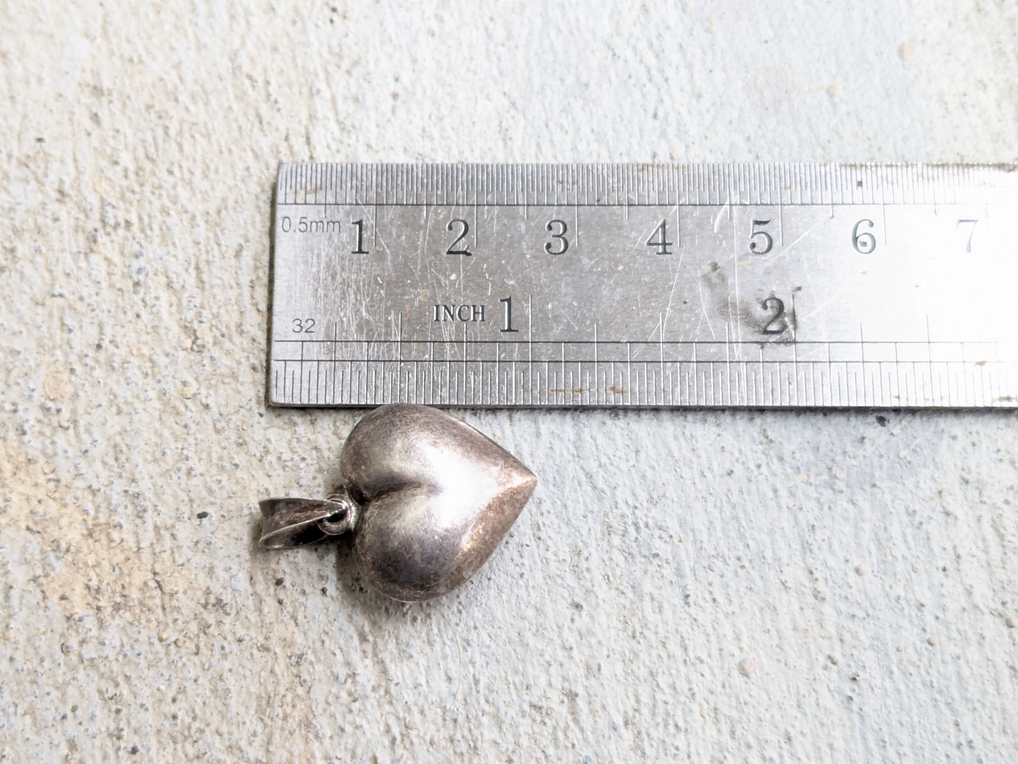 Jewelry Vintage Sterling Silver Heart Pendant Hollow Puffy Size ONE SIZE - 7 Thumbnail