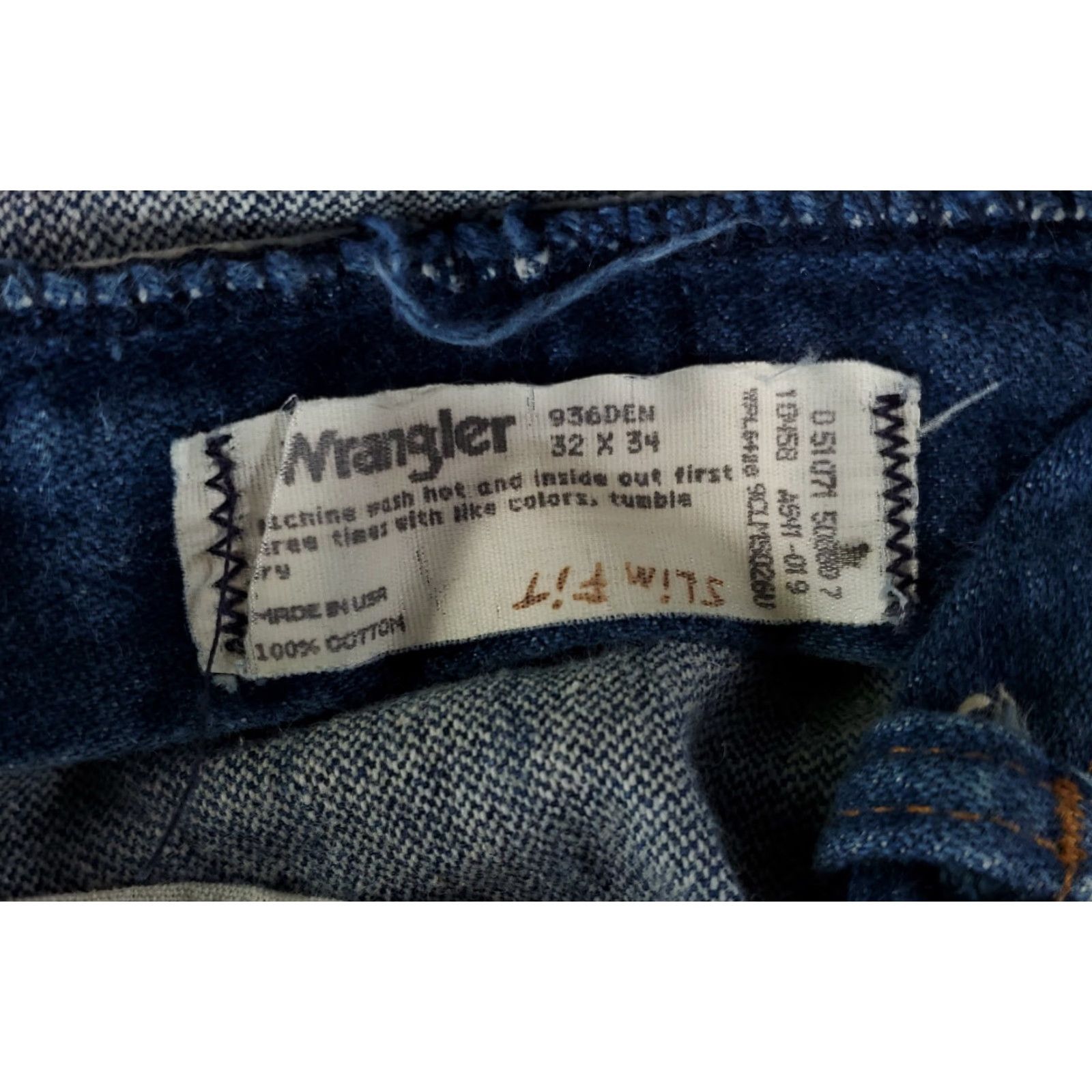 Wrangler VINTAGE Wrangler Jeans 936DEN Blue Jeans Mens 31 33 Inseam 33 90s Straight Blue Mens Size US 31 - 7 Thumbnail