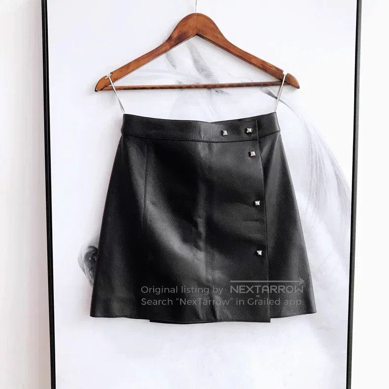 Hermes Hermes Black Leather Skirt Size 24" / US 00 / IT 34 - 1 Thumbnail