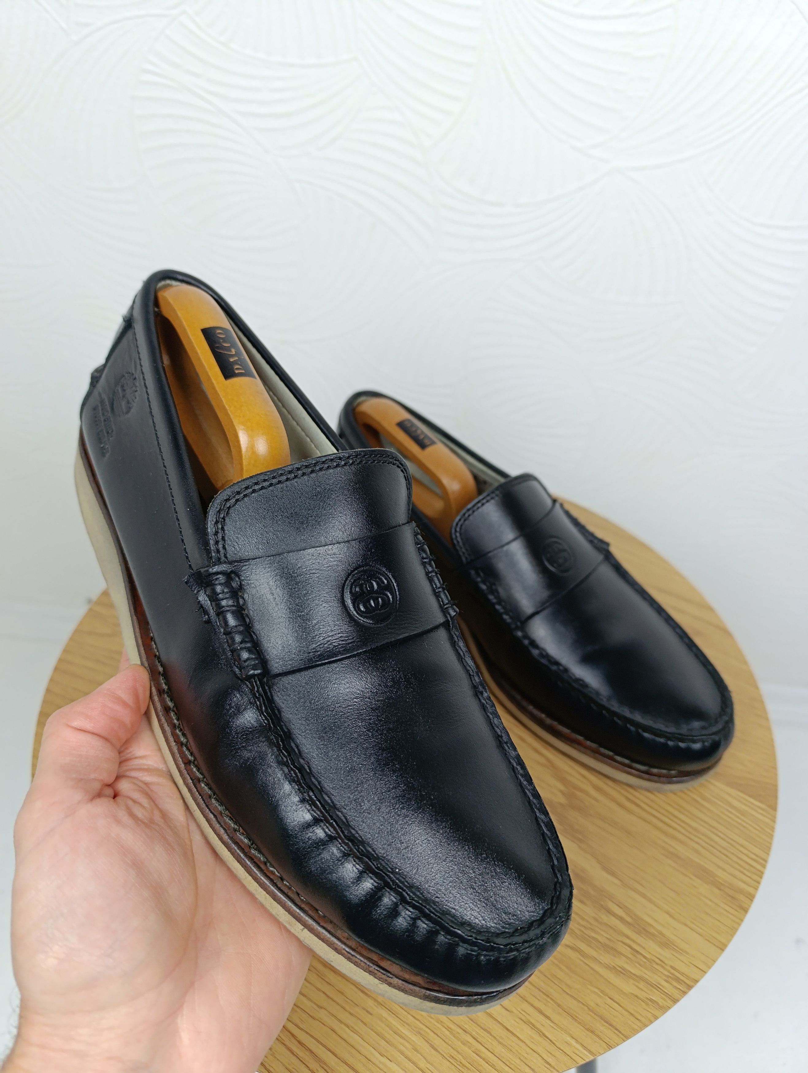 Stussy × Timberland TIMBERLAND×STUSSY DELUXE LEATHER LOAFER BLACK Size US 10 / EU 43 - 2 Thumbnail