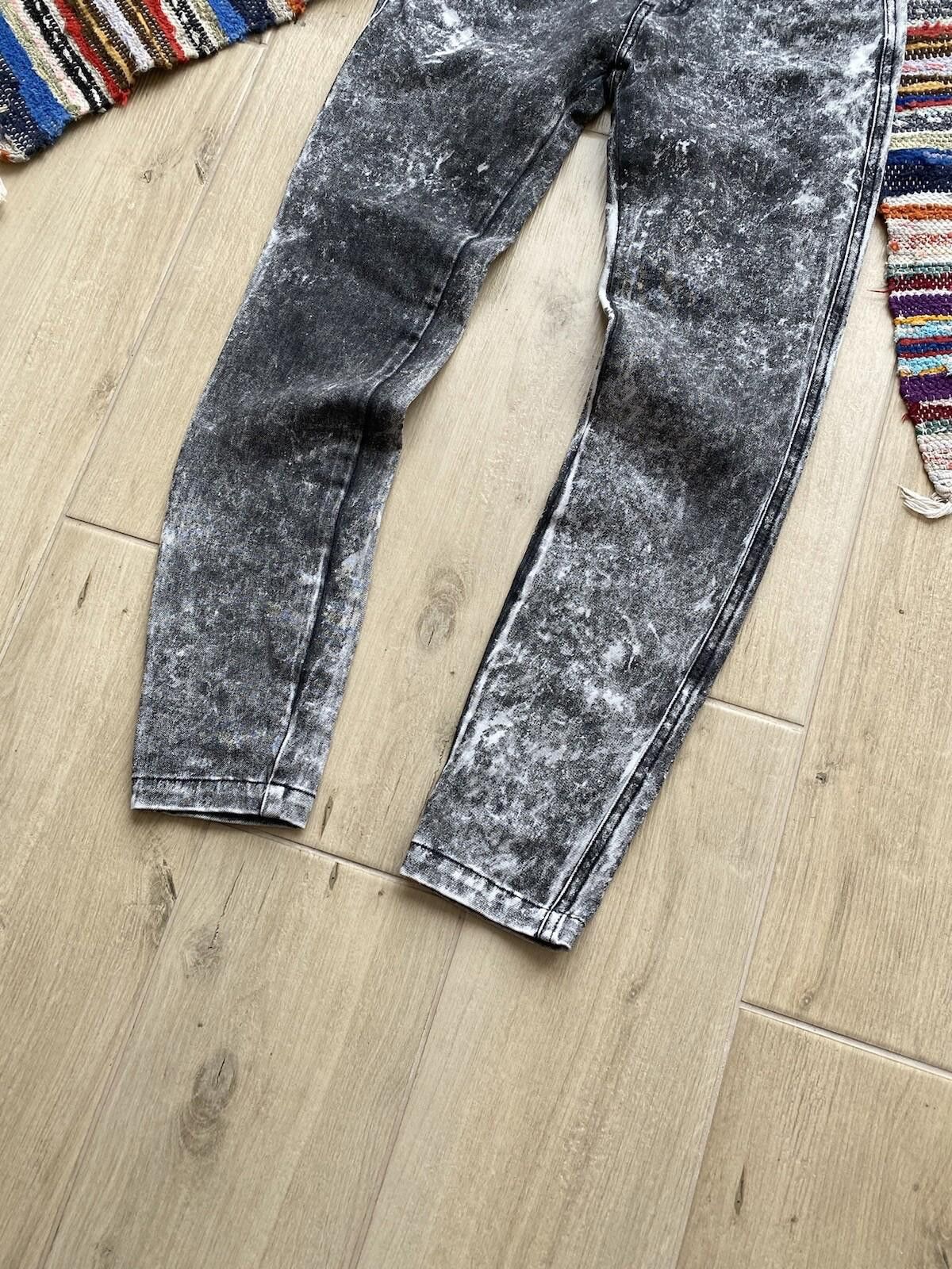 Miu Miu 2009 Miu Miu Painted Logo Pants Women’s Size 25" / US 0 / IT 36 - 9 Thumbnail