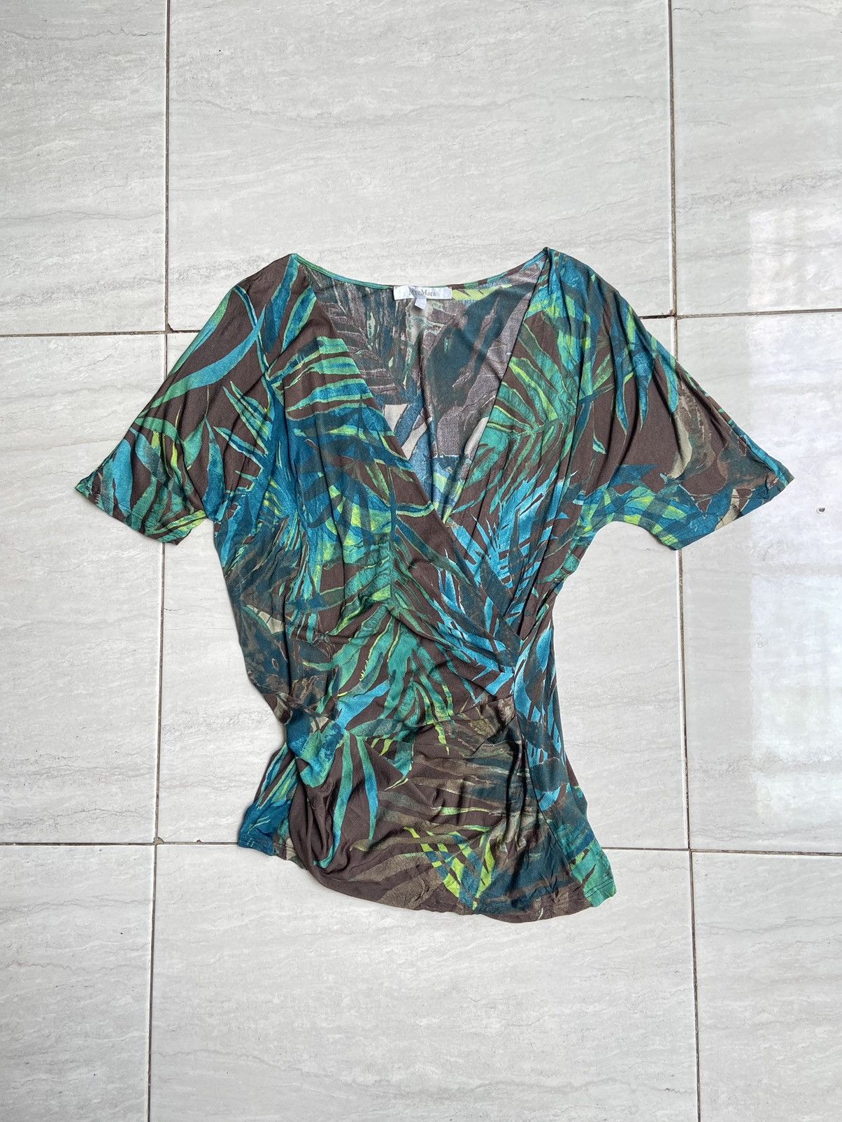 Max Mara MAX MARA Motive T-shirt Size XXS / US 00 / IT 34 - 1 Thumbnail