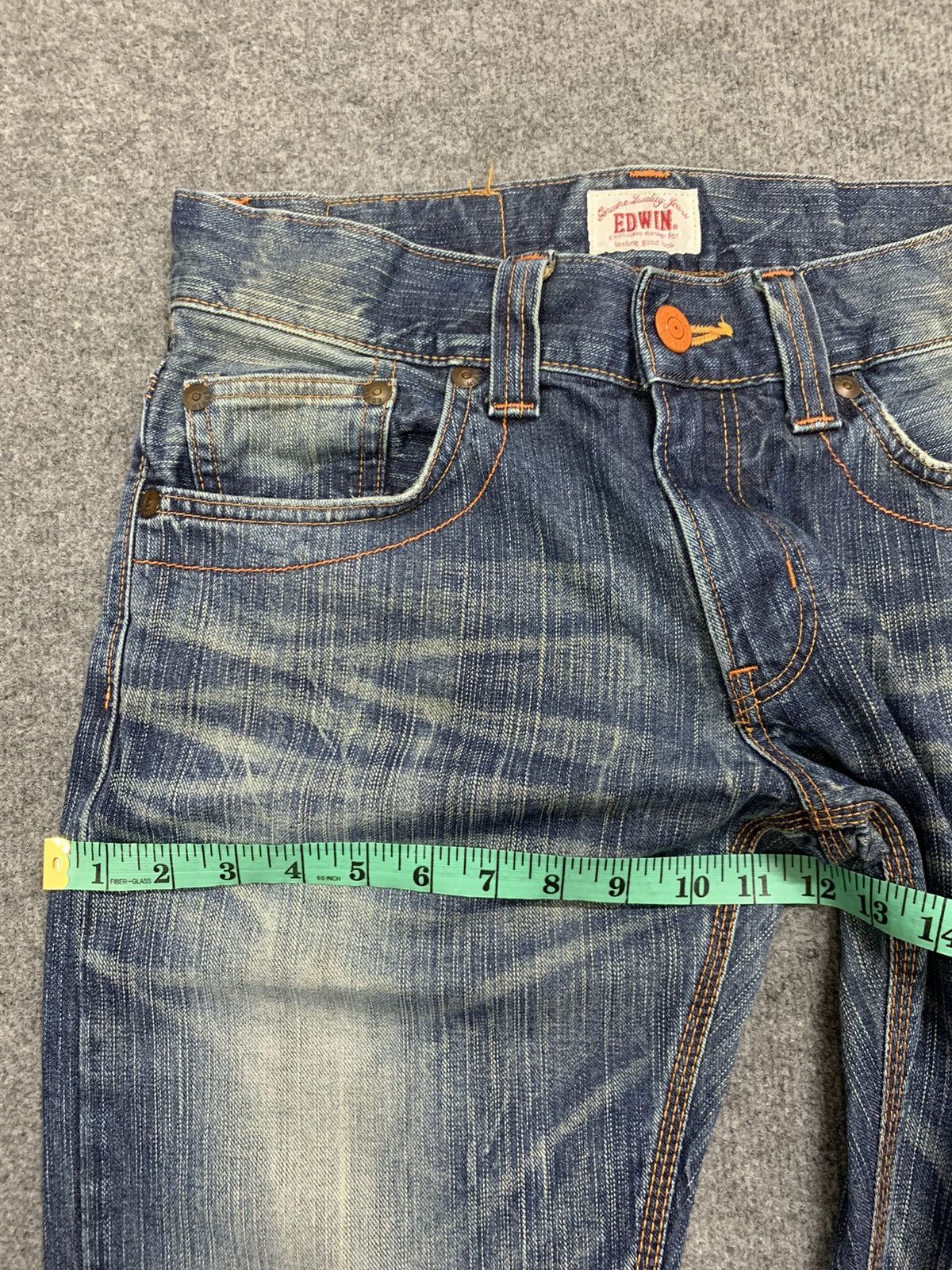 Edwin DISTRESSED EDWIN VINTAGE XV FADED BLUE. Size US 31 - 10 Thumbnail