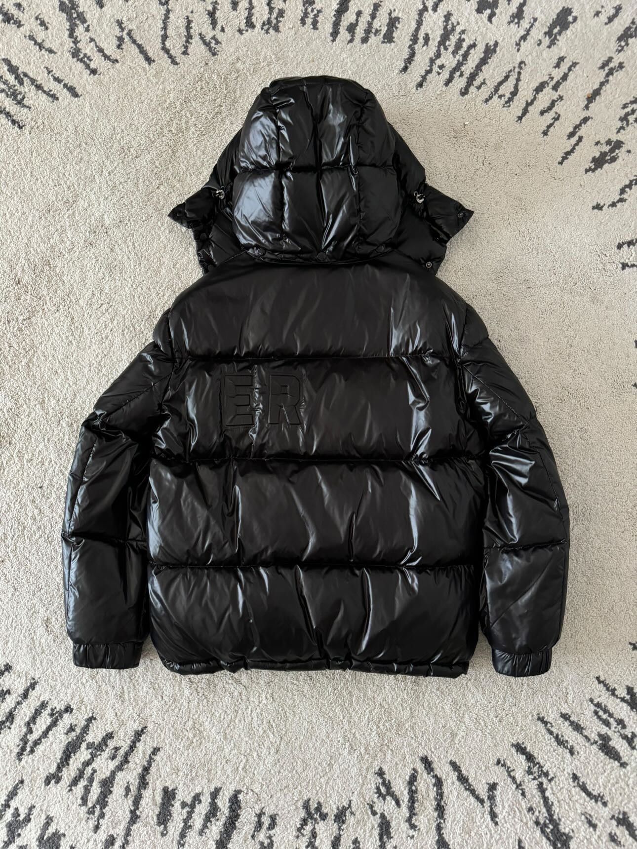 Moncler MONCLER Guernic Laquer Hooded Down Coat In Black Size US XL / EU 56 / 4 - 2 Thumbnail