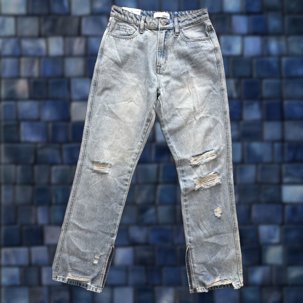 Vintage Vervet Jeans Womens 27 Distressed Light Wash High Rise Straight 5-Pocket Denim Blue Size 27" / US 4 / IT 40 - 1 Thumbnail
