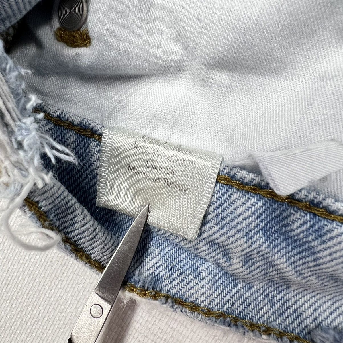 Reformation Reformation Jeans Blue Cynthia High Rise Relaxed Denim Rip Size 29" - 15 Thumbnail