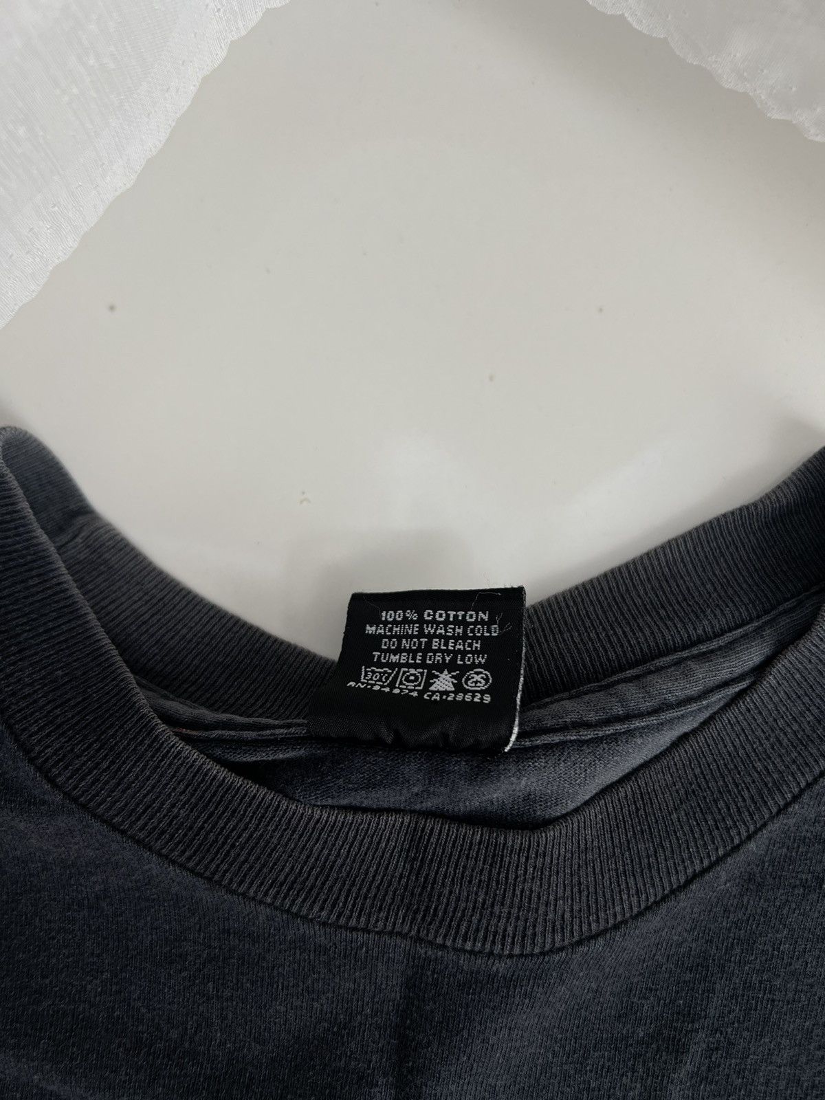 Stussy 90’s STUSSY SPELLOUT Y2K RARE TEE BIG LOGO Size US M / EU 48-50 / 2 - 5 Thumbnail