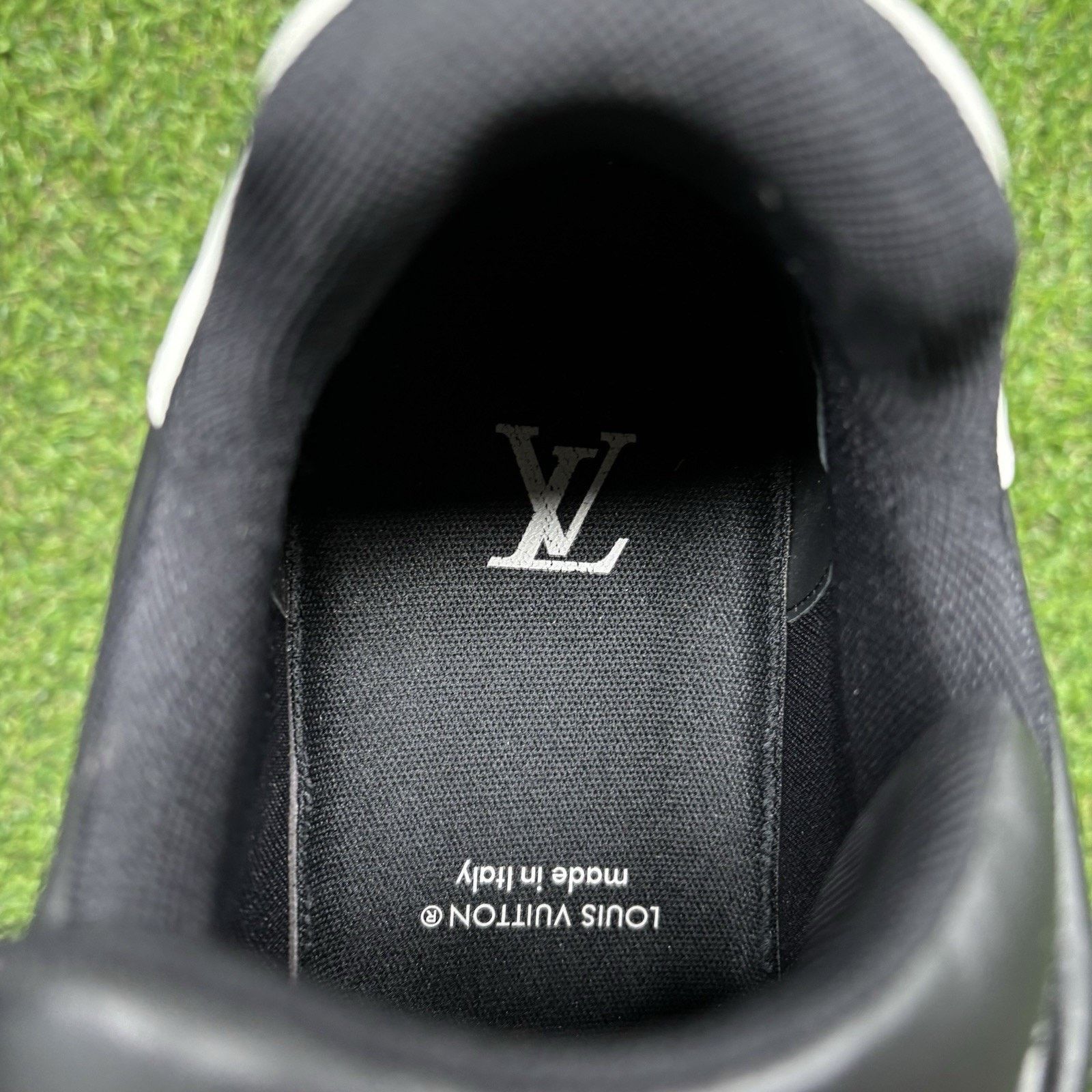 Louis Vuitton 9.5-10 US Louis Vuitton Trainer ' Black Grey White ' | GOOD! Size US 10 / EU 43 - 18 Thumbnail