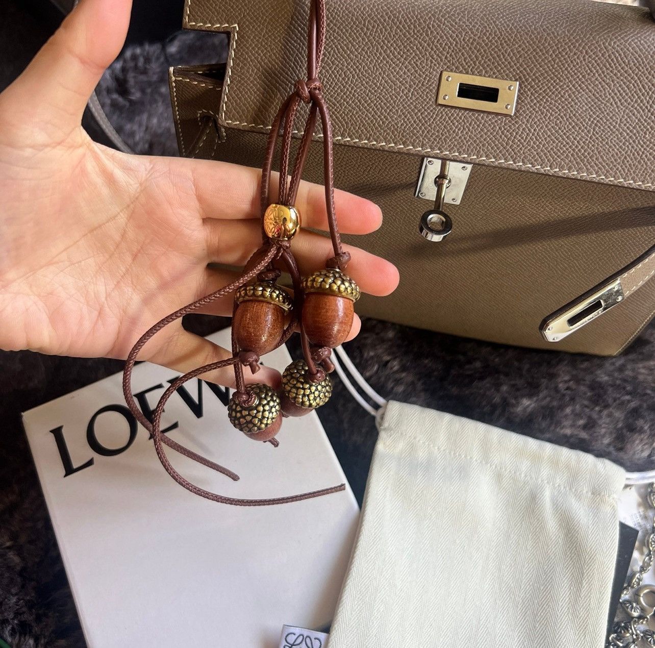 Loewe Loewe Leather Wooden Acorn Bag Charm Brown Rare New Keychain Size ONE SIZE - 3 Thumbnail