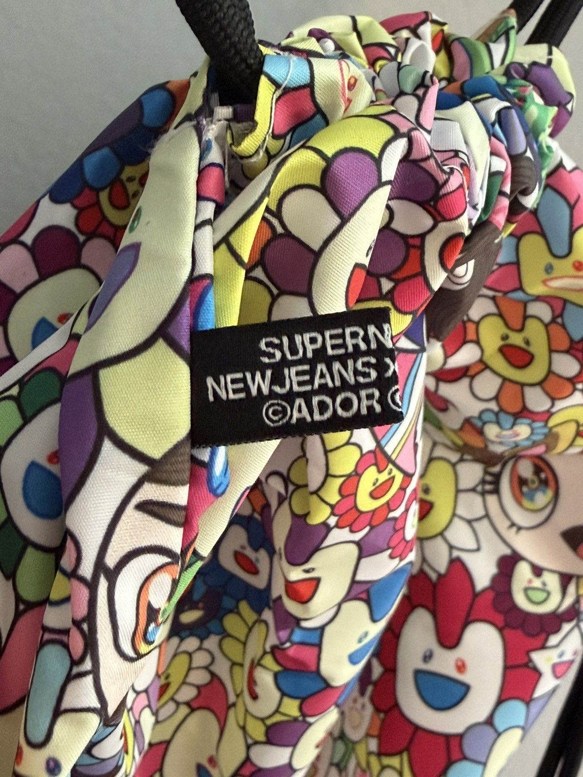 Takashi Murakami NewJeans Murakami Supernatural Drawstring Bag OS Size ONE SIZE - 3 Thumbnail