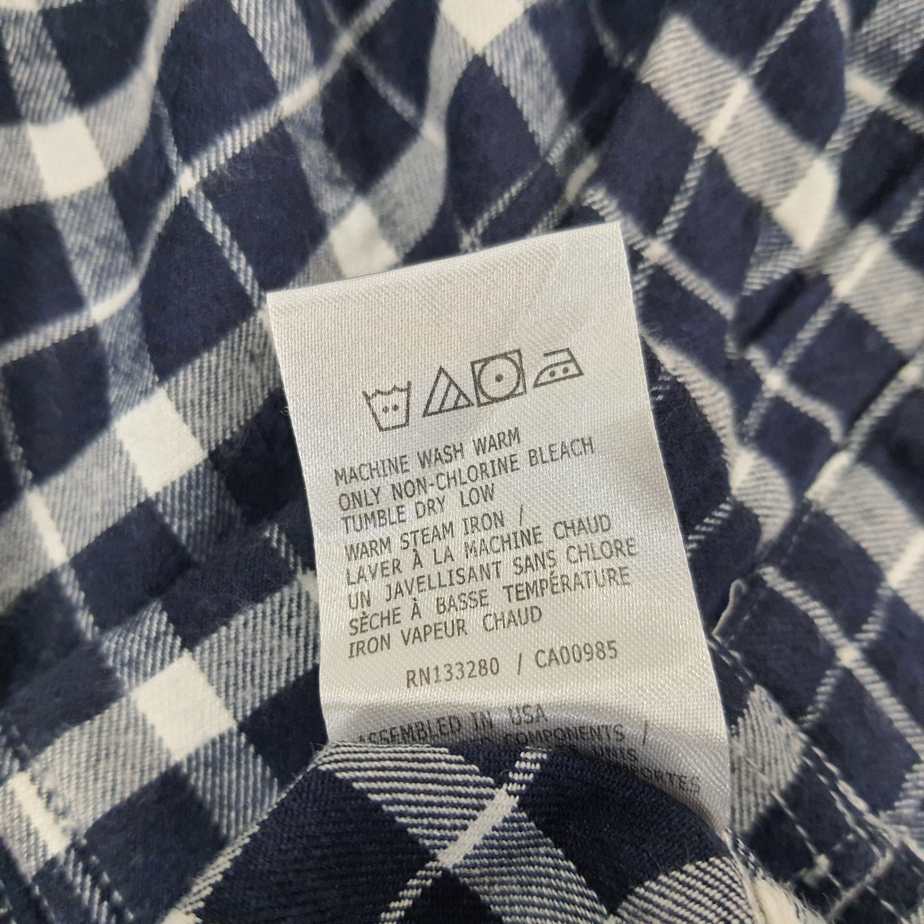 Japanese Brand Vintage Thom Browne New York Button Up Long Sleeve Shirt Size US S / EU 44-46 / 1 - 8 Thumbnail