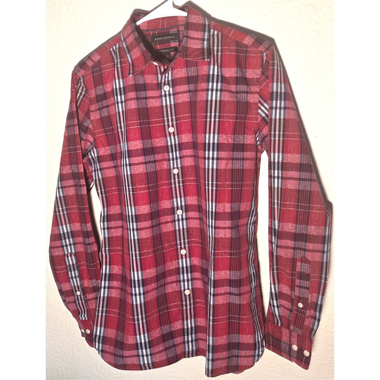 Banana Republic Banana Republic Men's Red Plaid Camden Fit Button Up Shirt Size US S / EU 44-46 / 1 - 3 Thumbnail