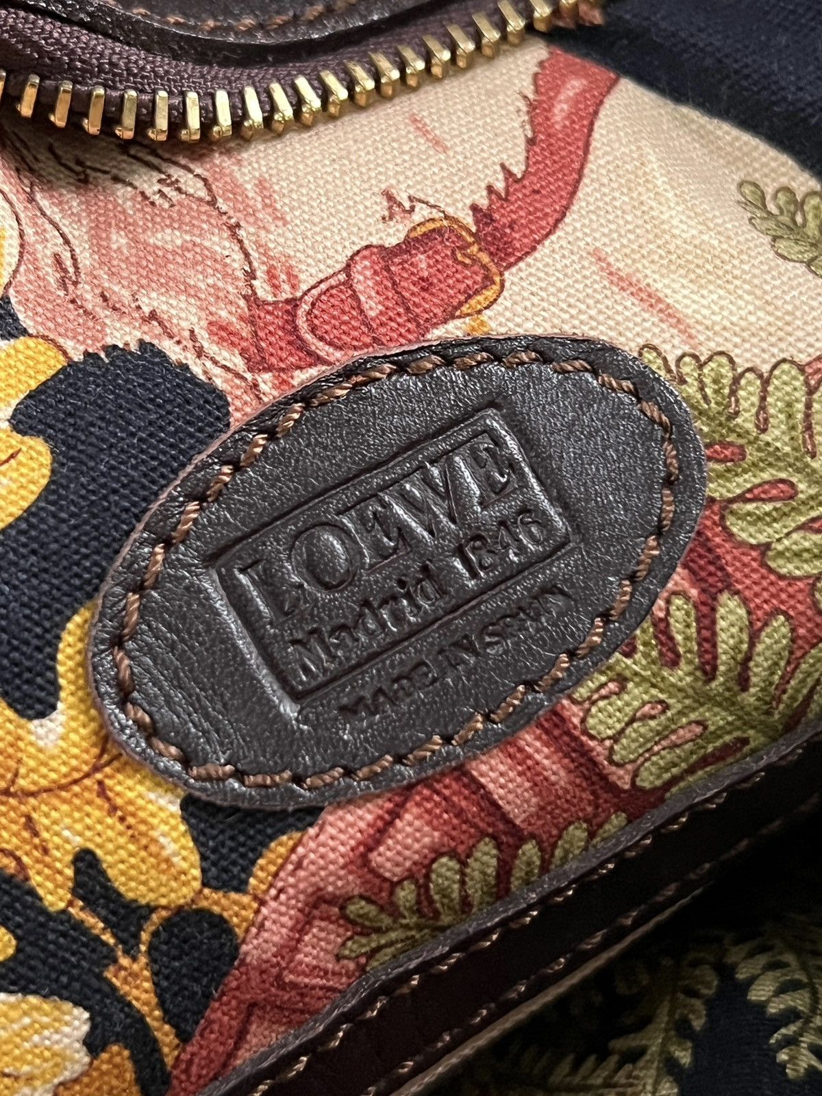 Loewe Vintage Loewe Padded Brown Long Handle Tote Bag Size ONE SIZE - 18 Thumbnail